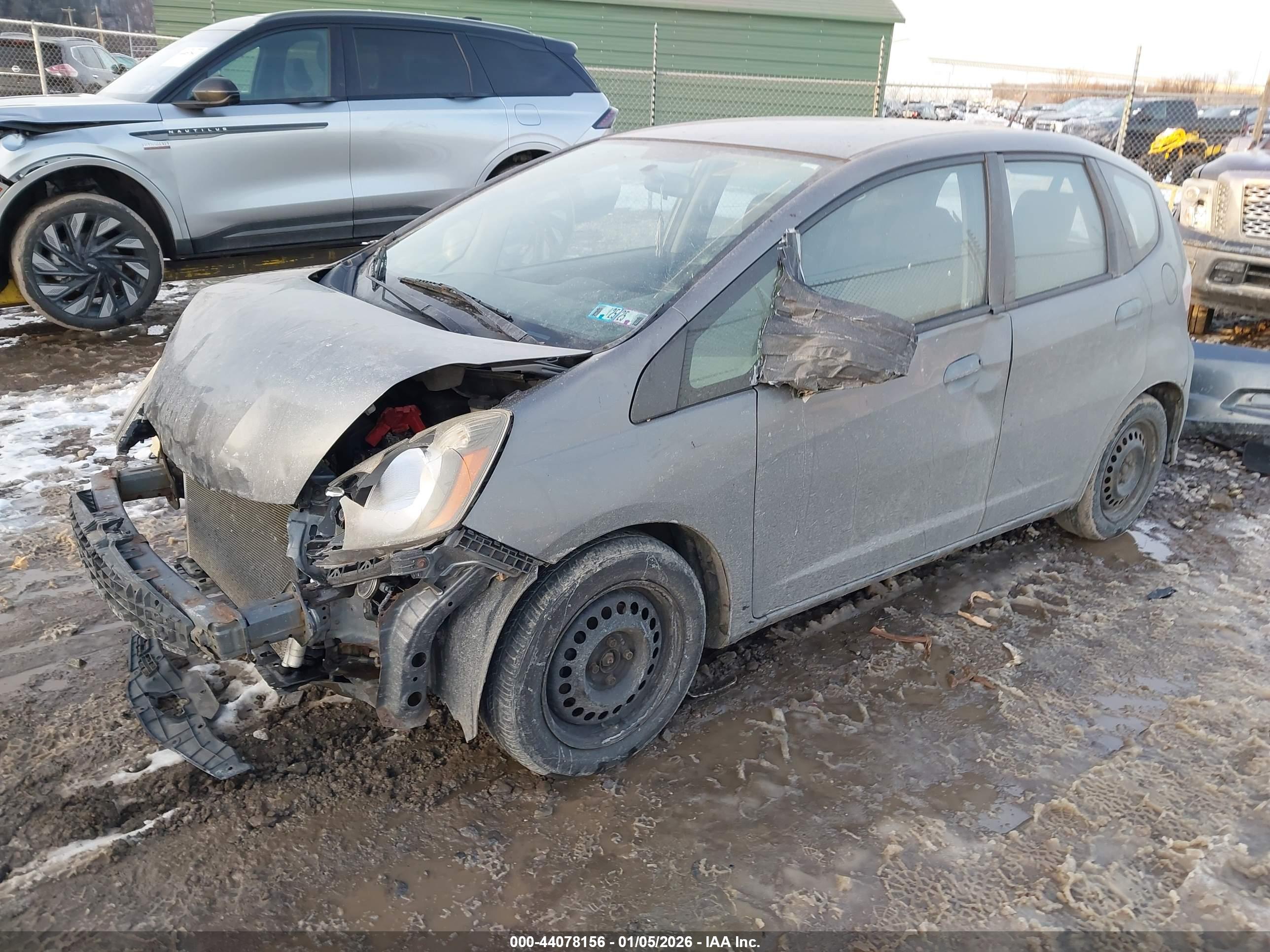 HONDA FIT image 2