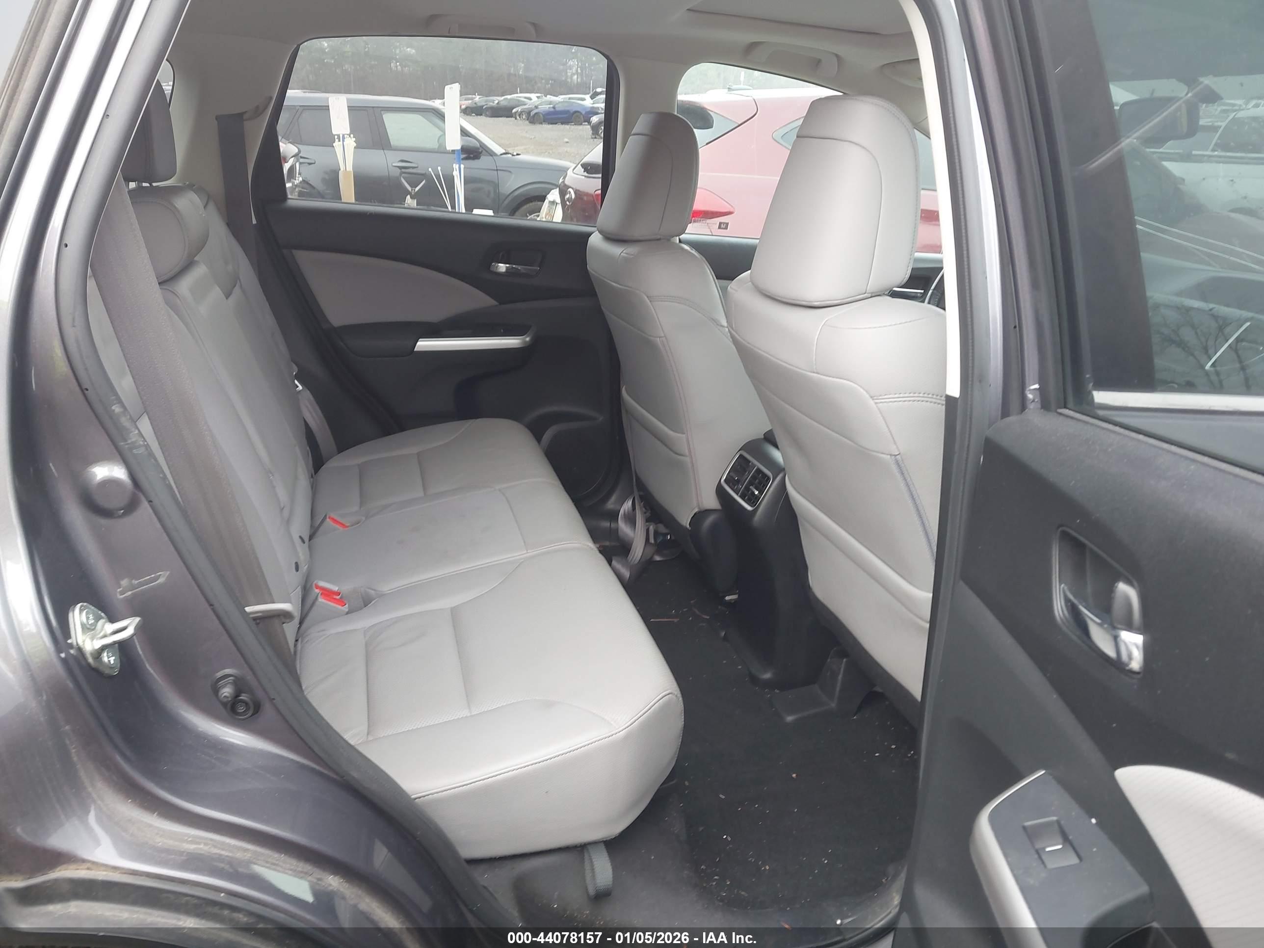HONDA CR-V image 8