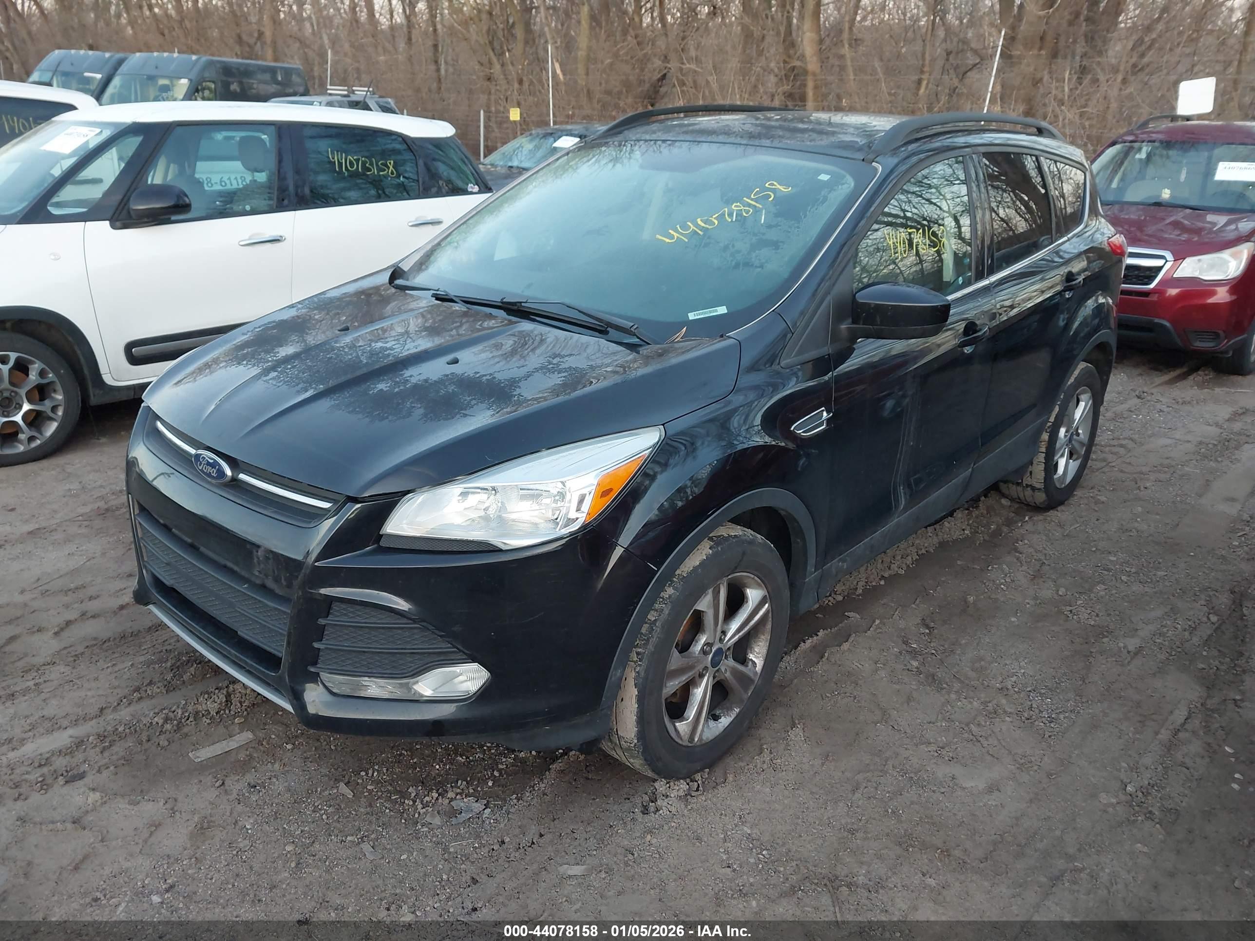 FORD ESCAPE image 2
