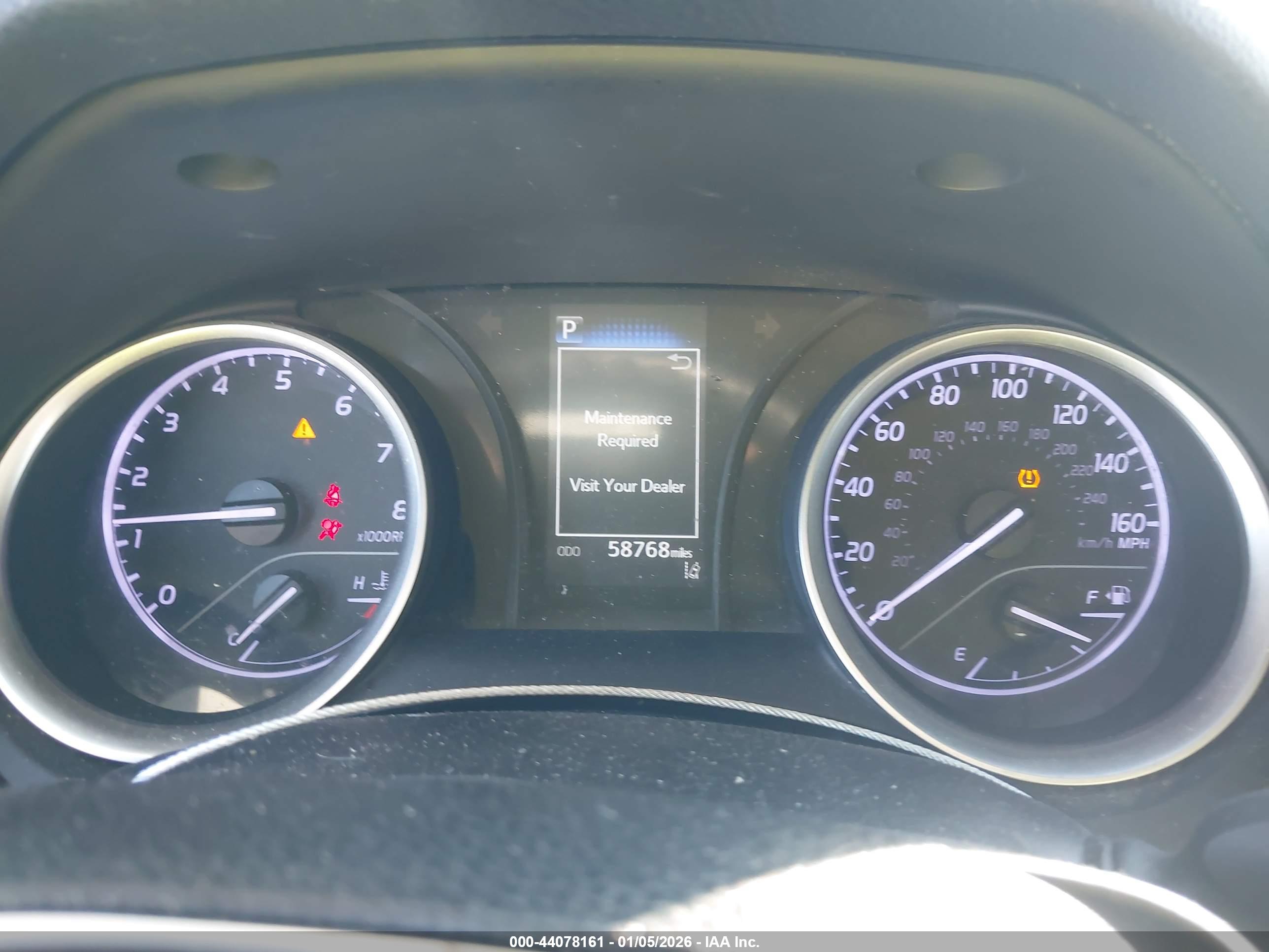 TOYOTA CAMRY image 7