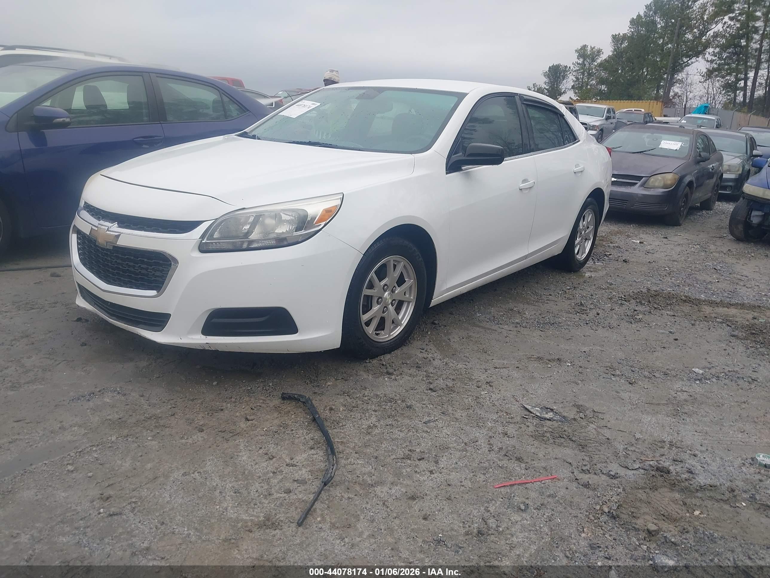 CHEVROLET MALIBU image 2