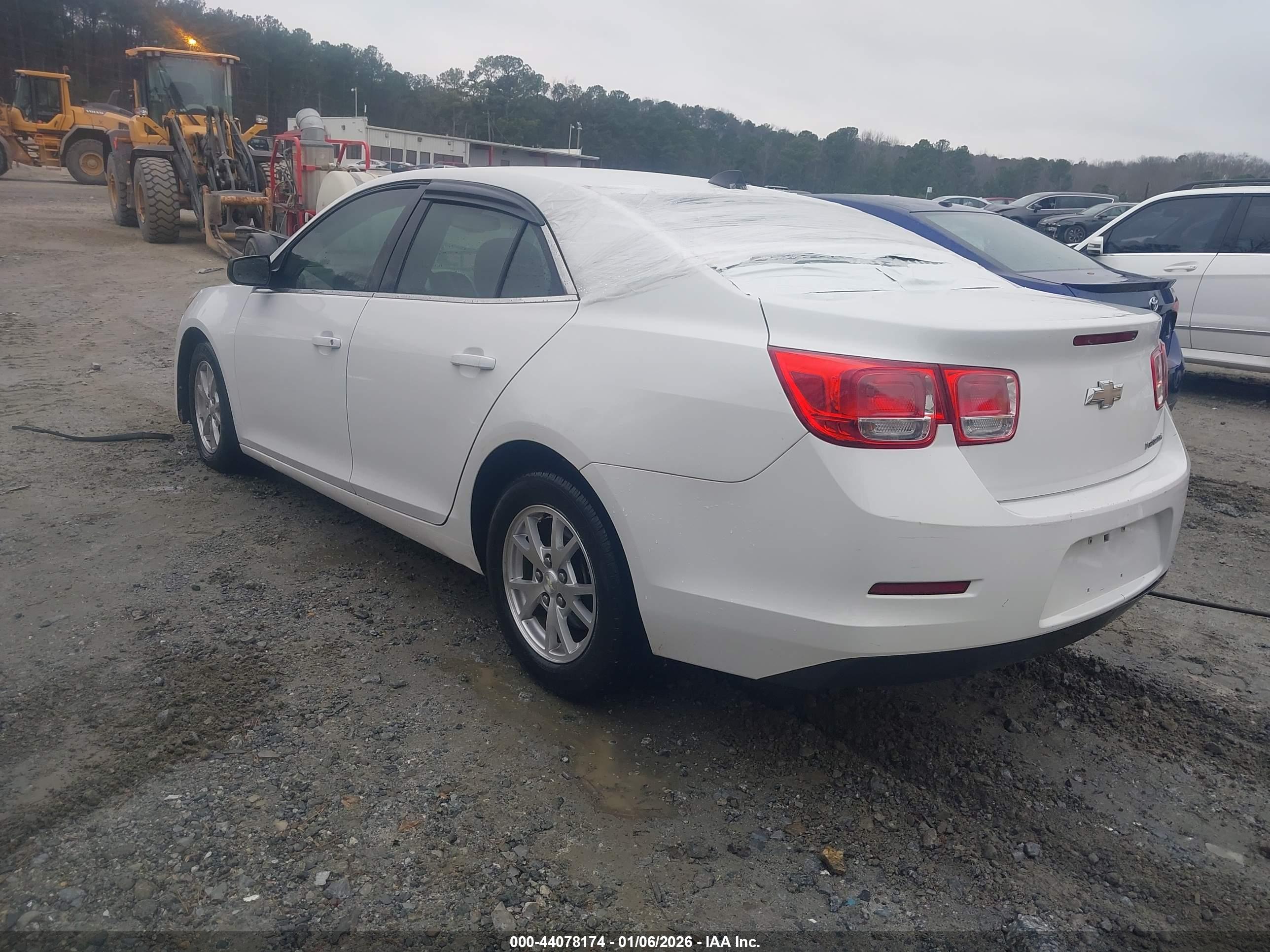 CHEVROLET MALIBU image 3