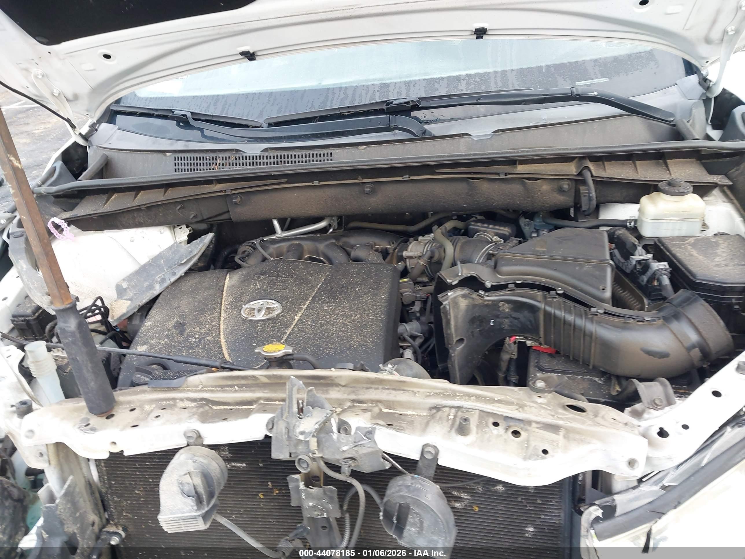 TOYOTA HIGHLANDER image 10