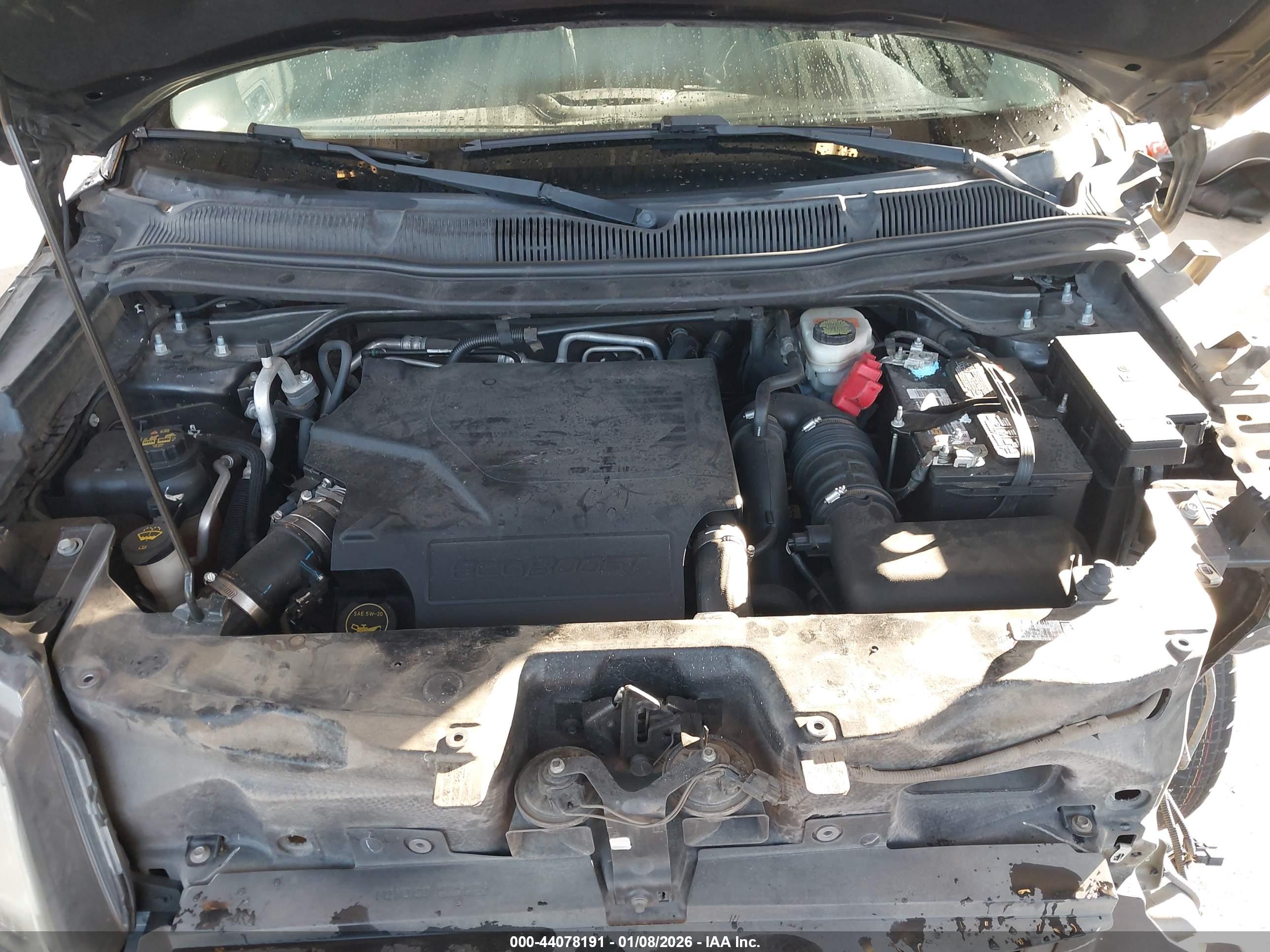 FORD EXPLORER image 10