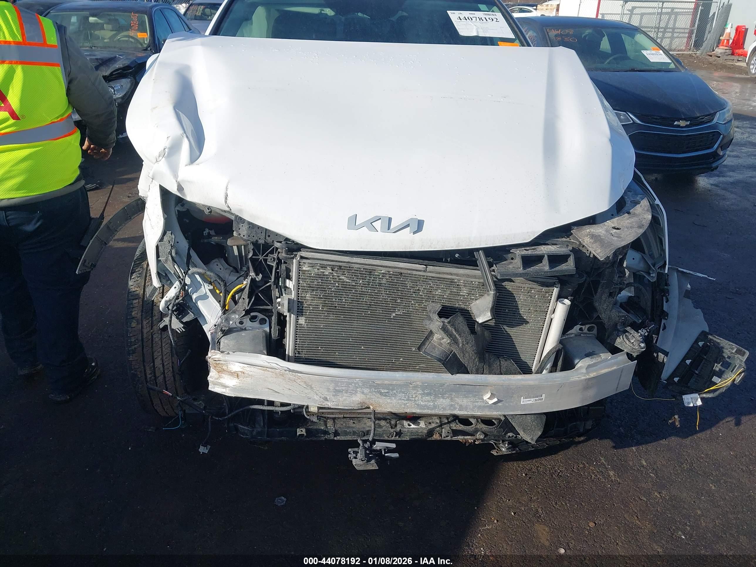 KIA SORENTO image 6