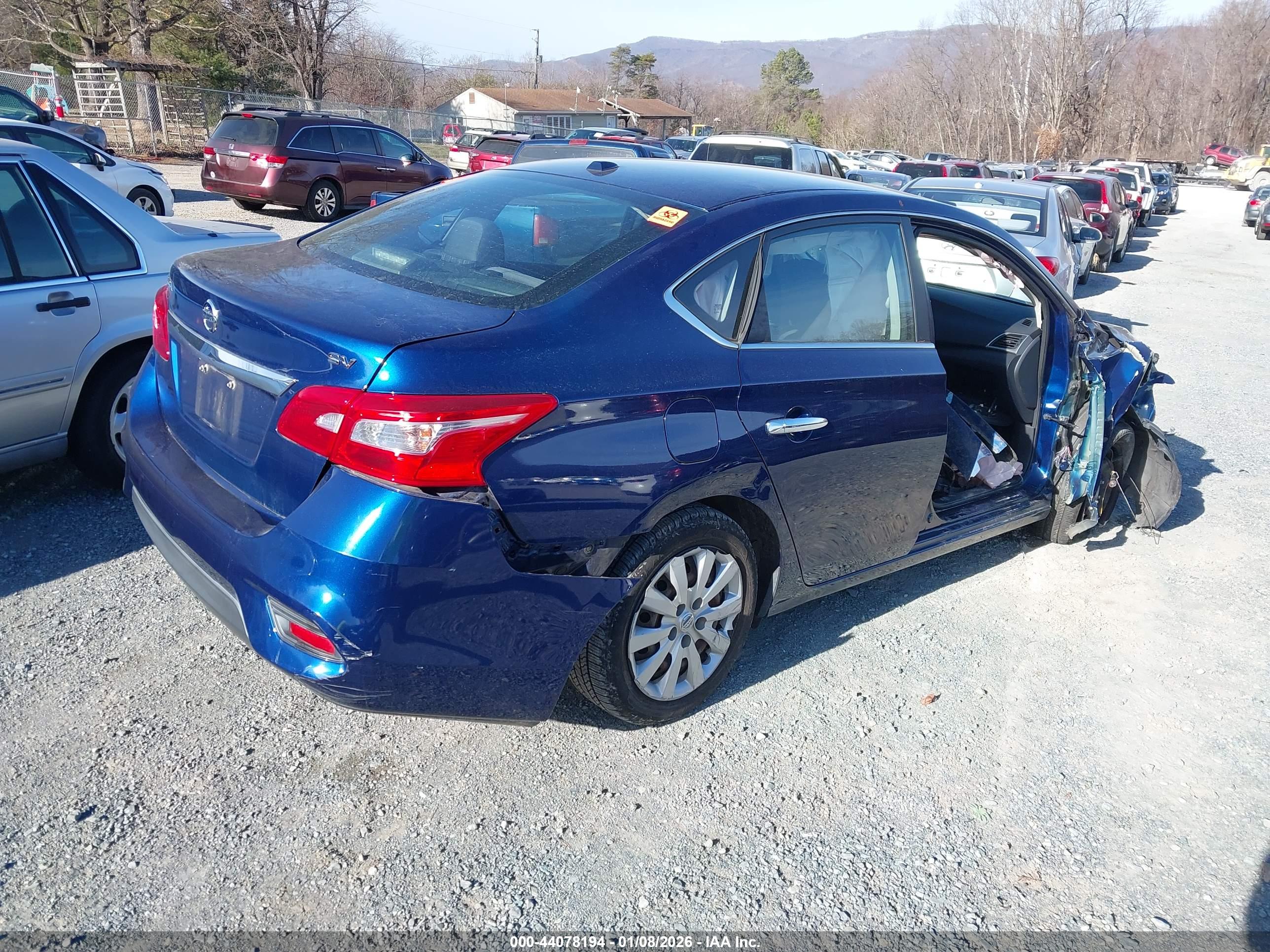 NISSAN SENTRA image 4