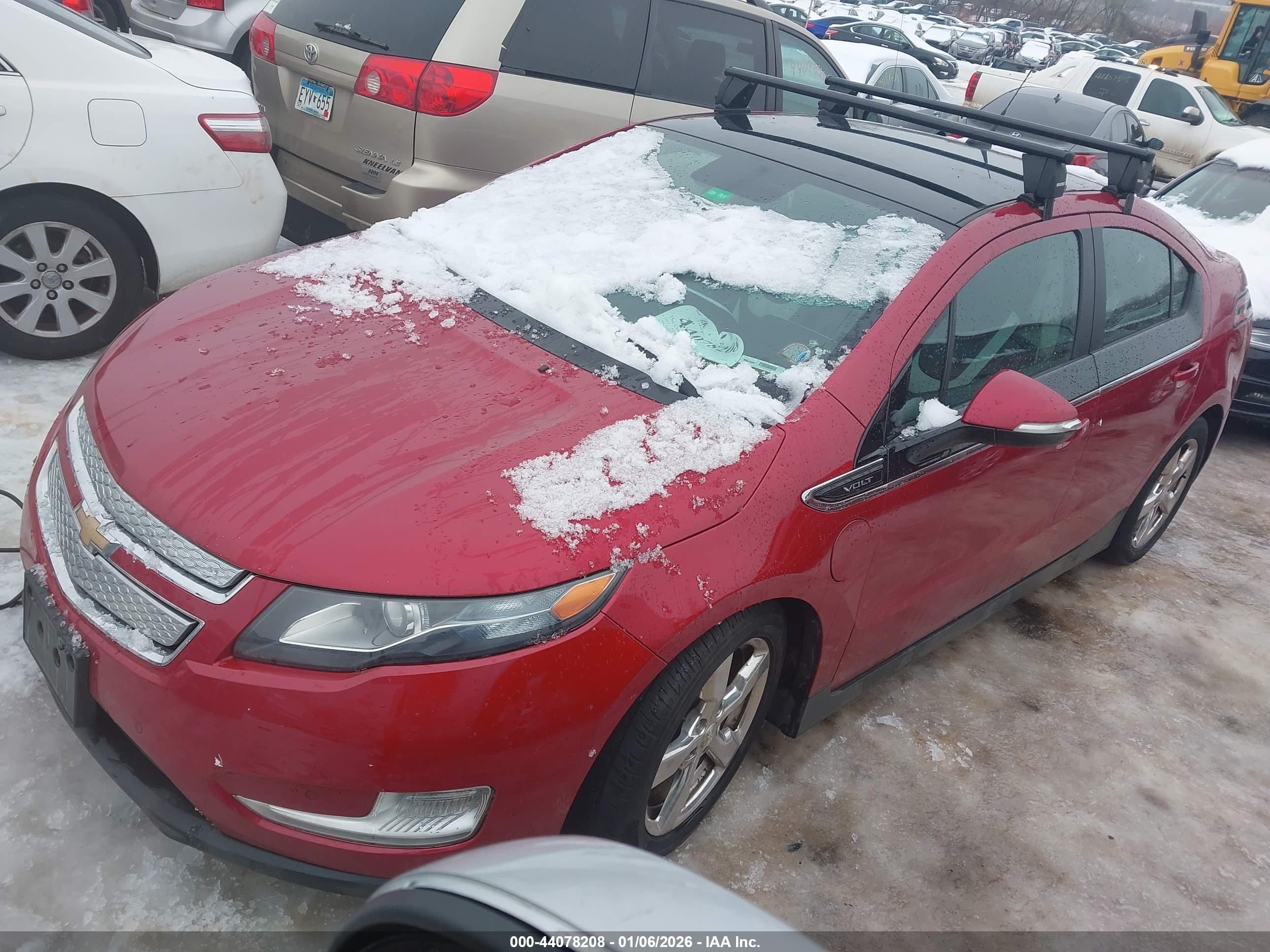 CHEVROLET VOLT image 2