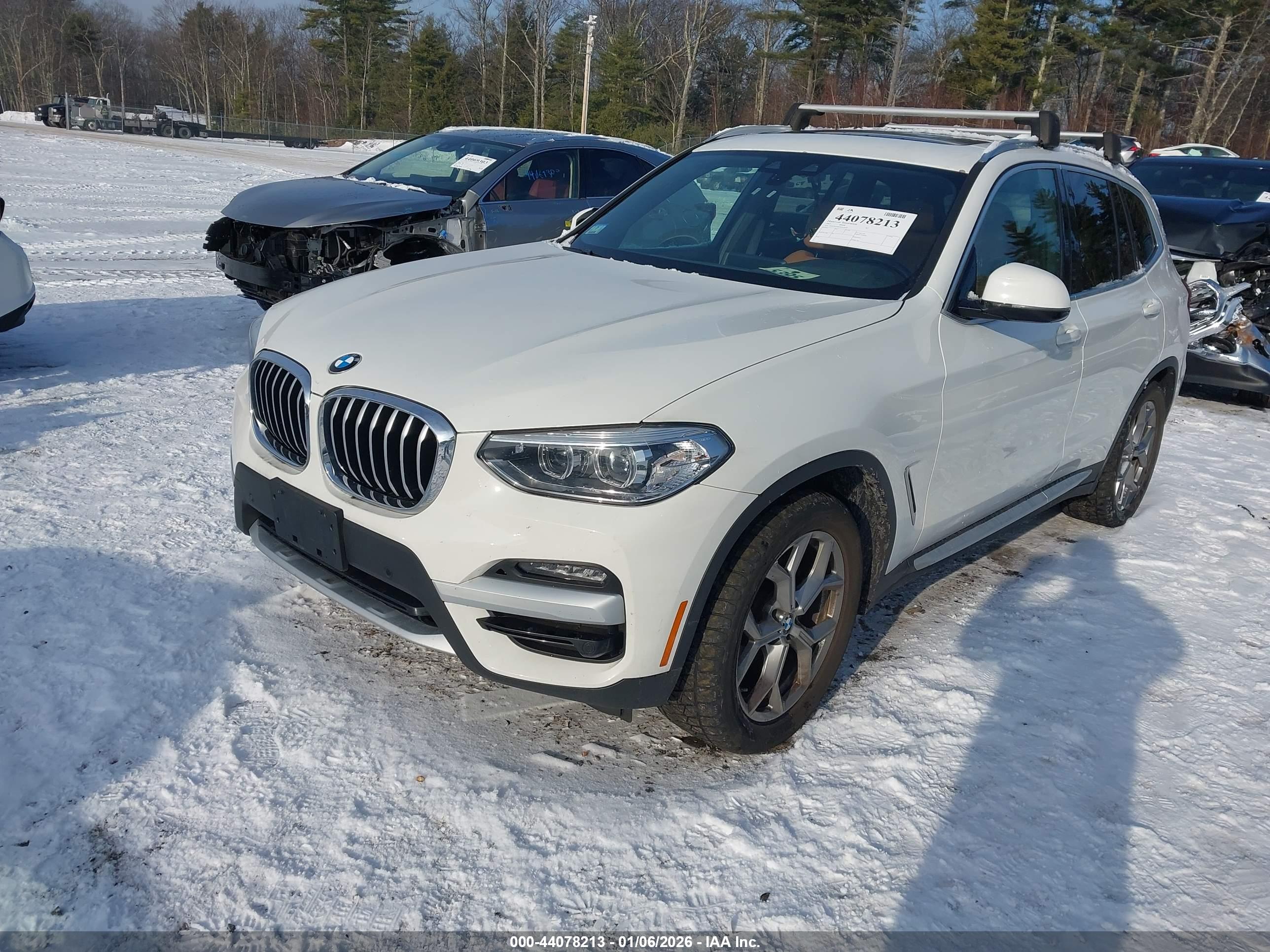 BMW X3 image 2