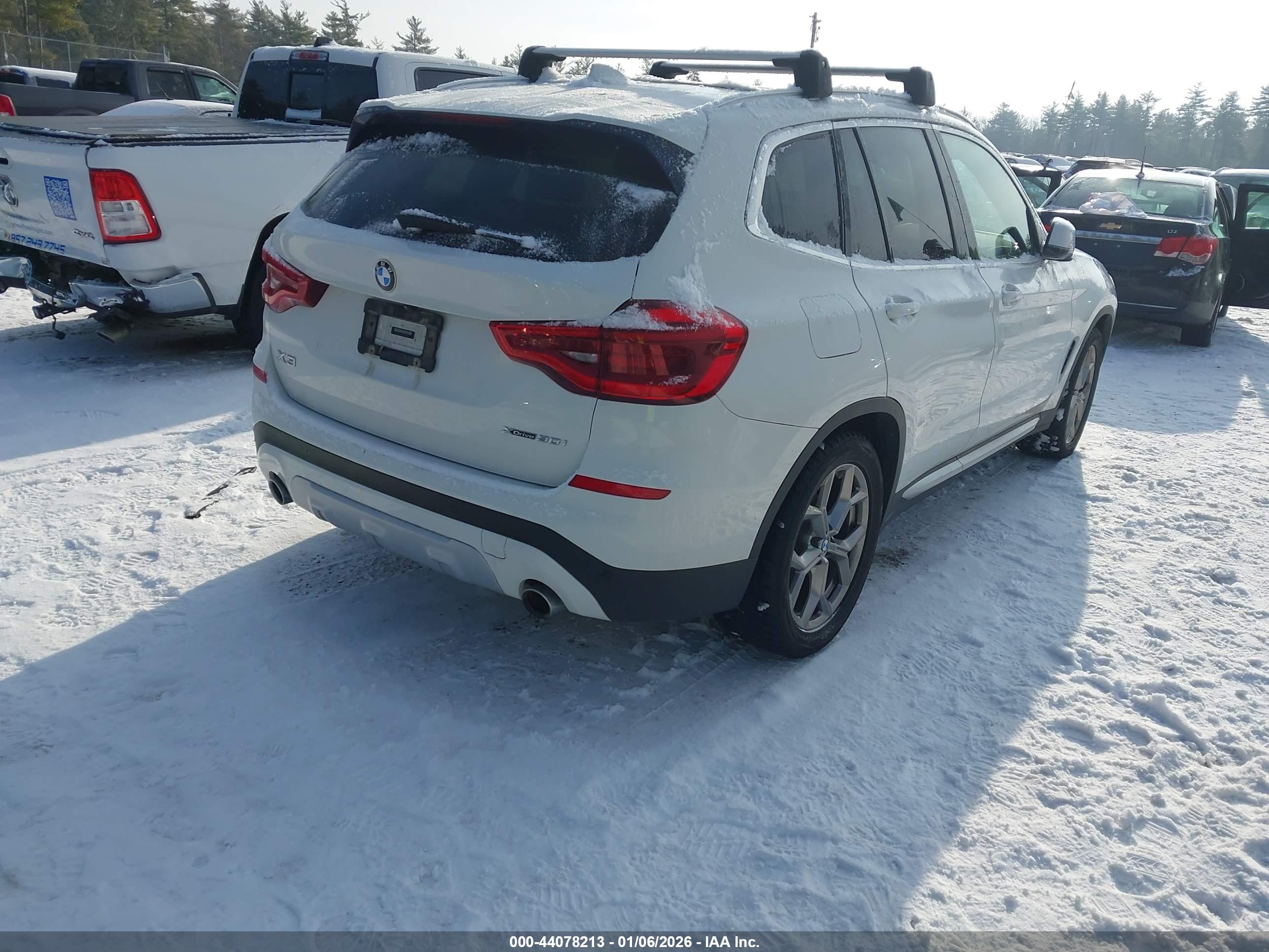 BMW X3 image 4