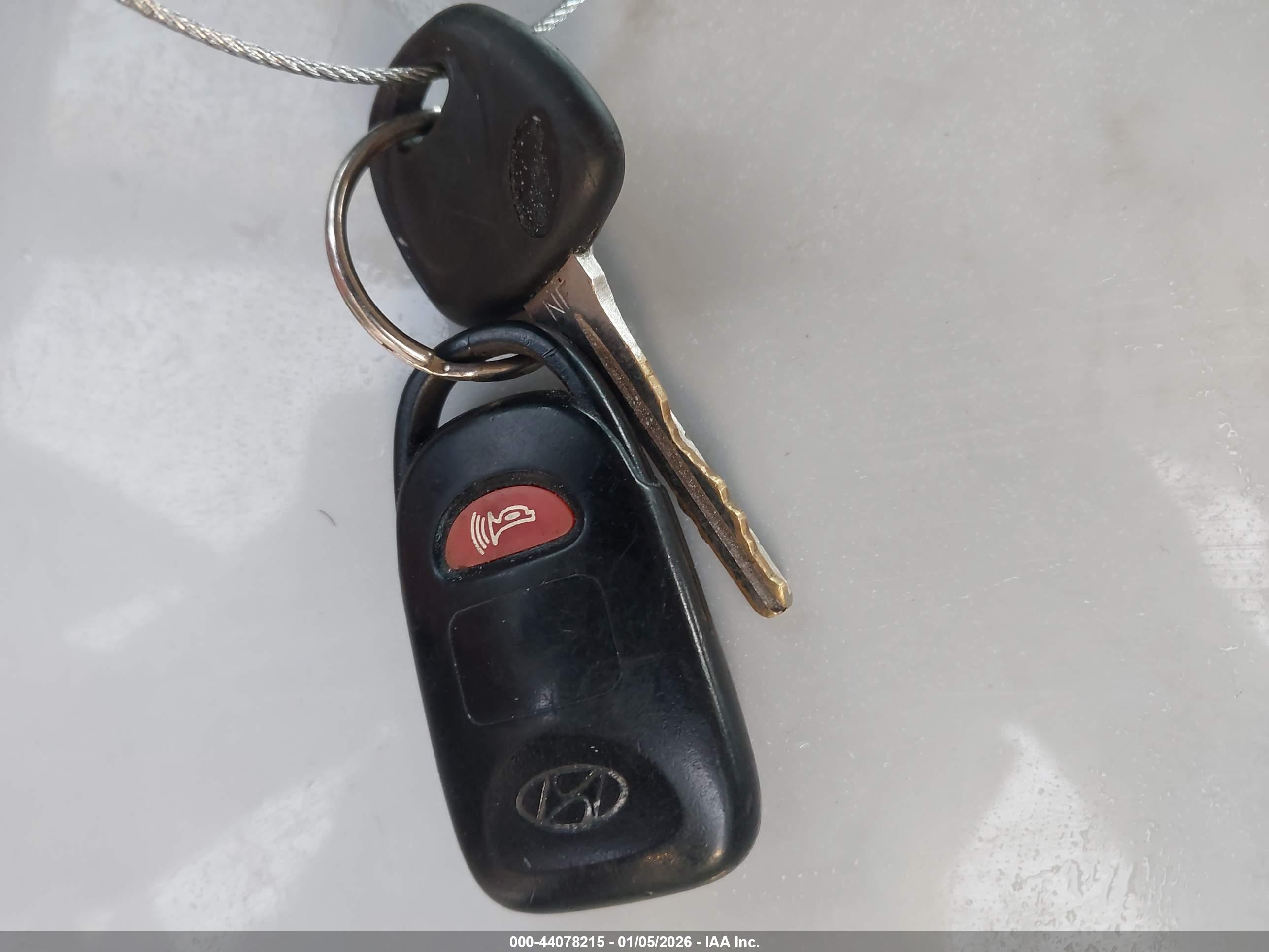 HYUNDAI SONATA image 11