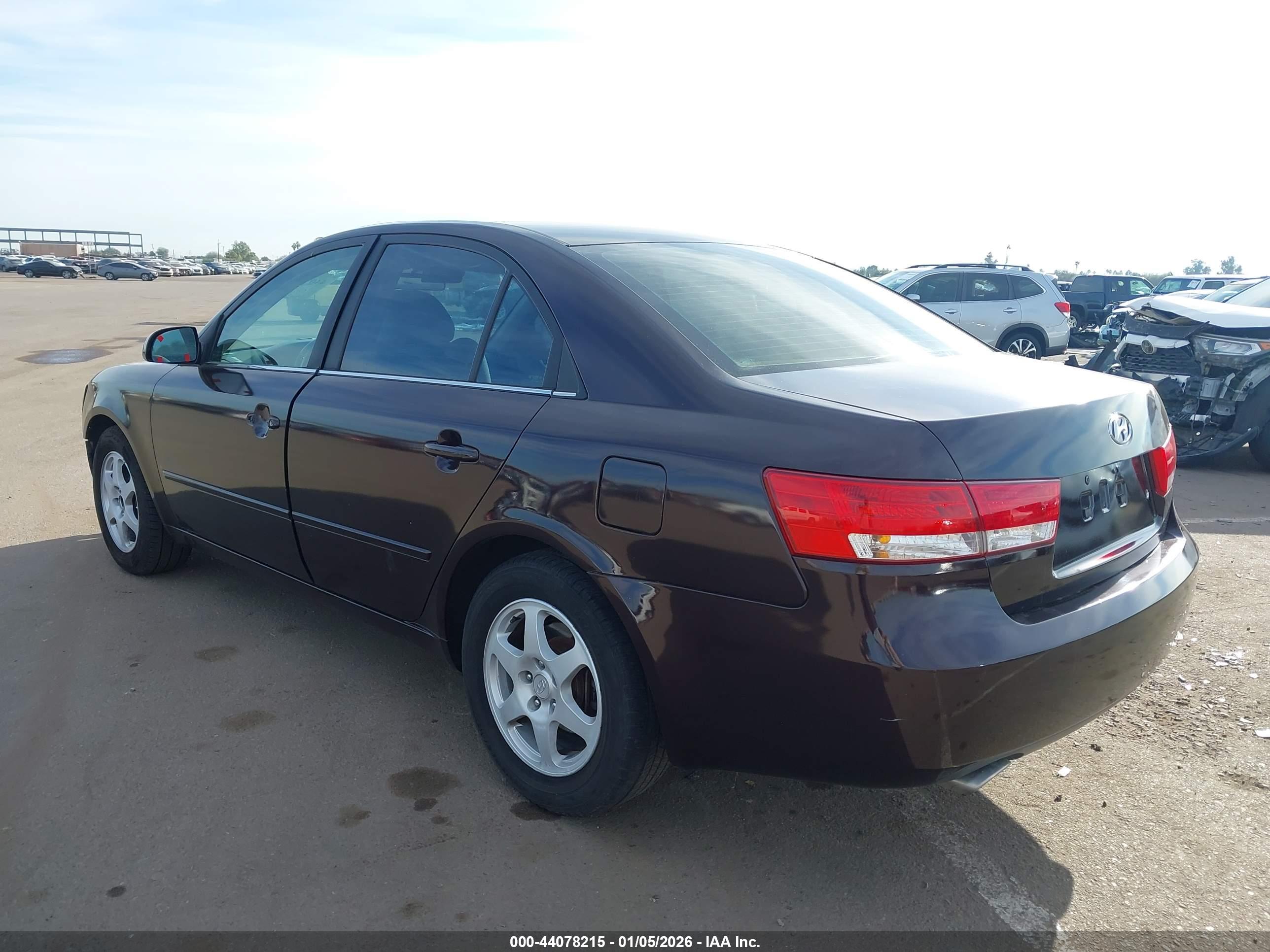 HYUNDAI SONATA image 3