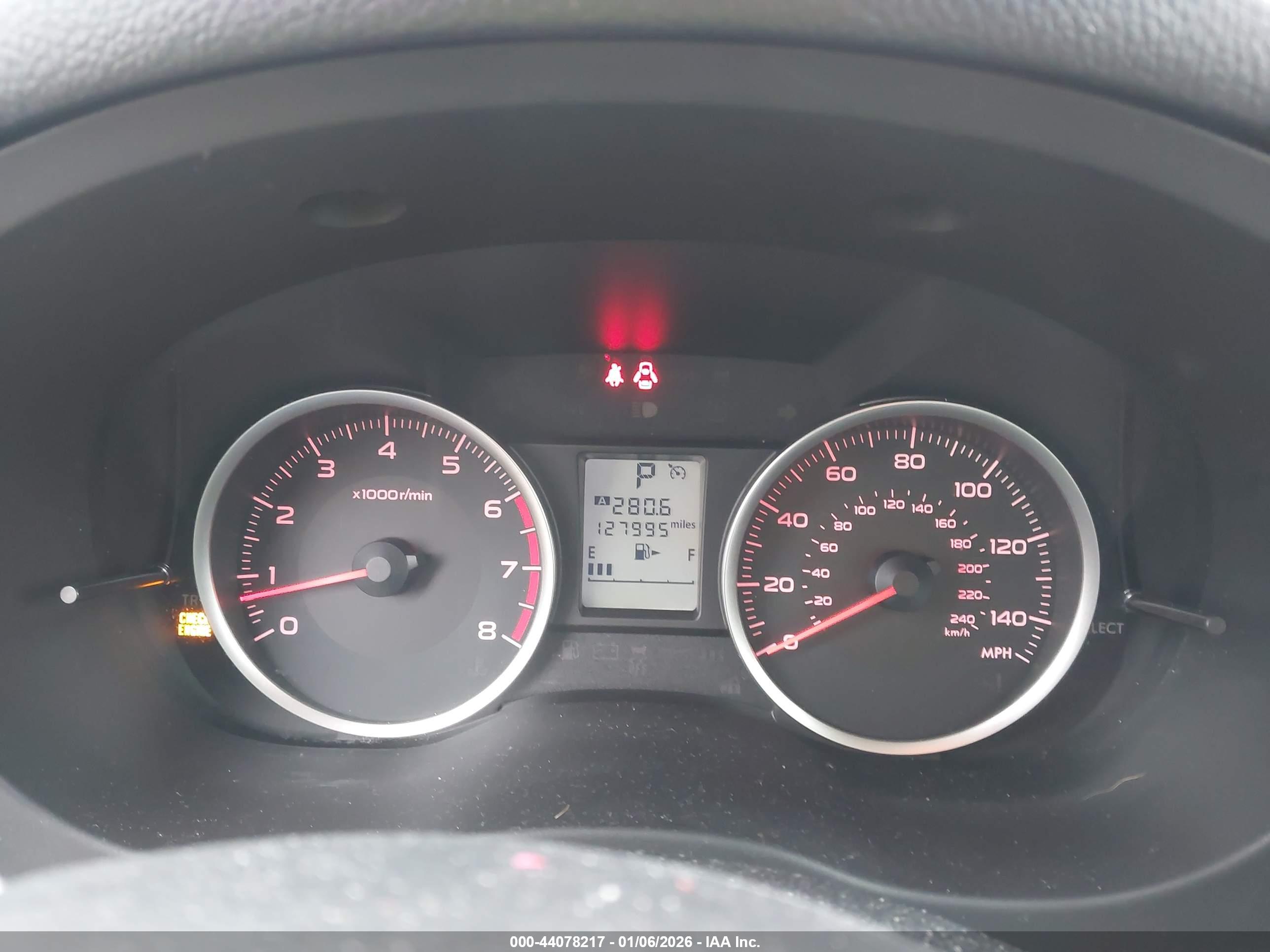SUBARU FORESTER image 7