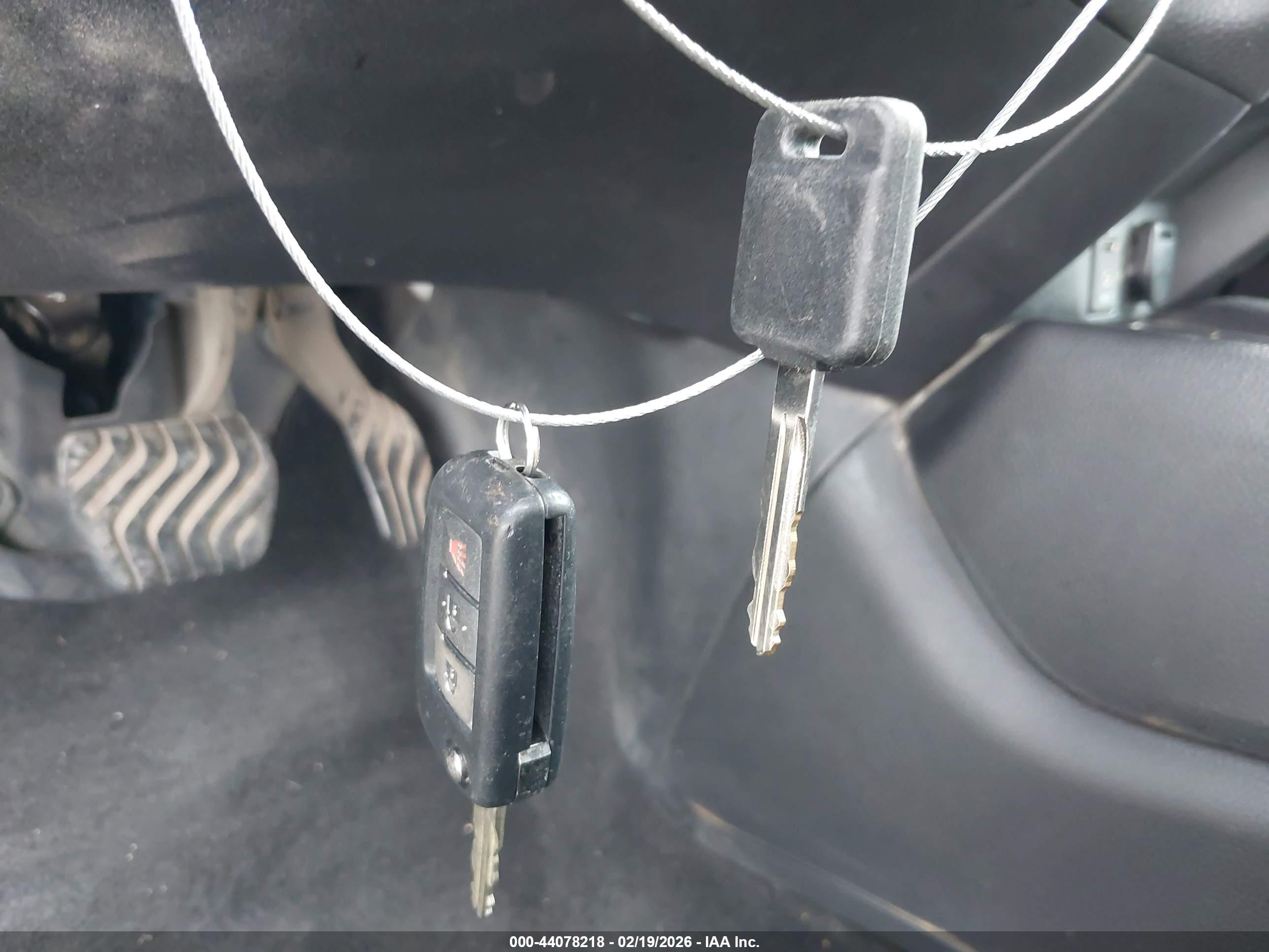 NISSAN ROGUE image 11