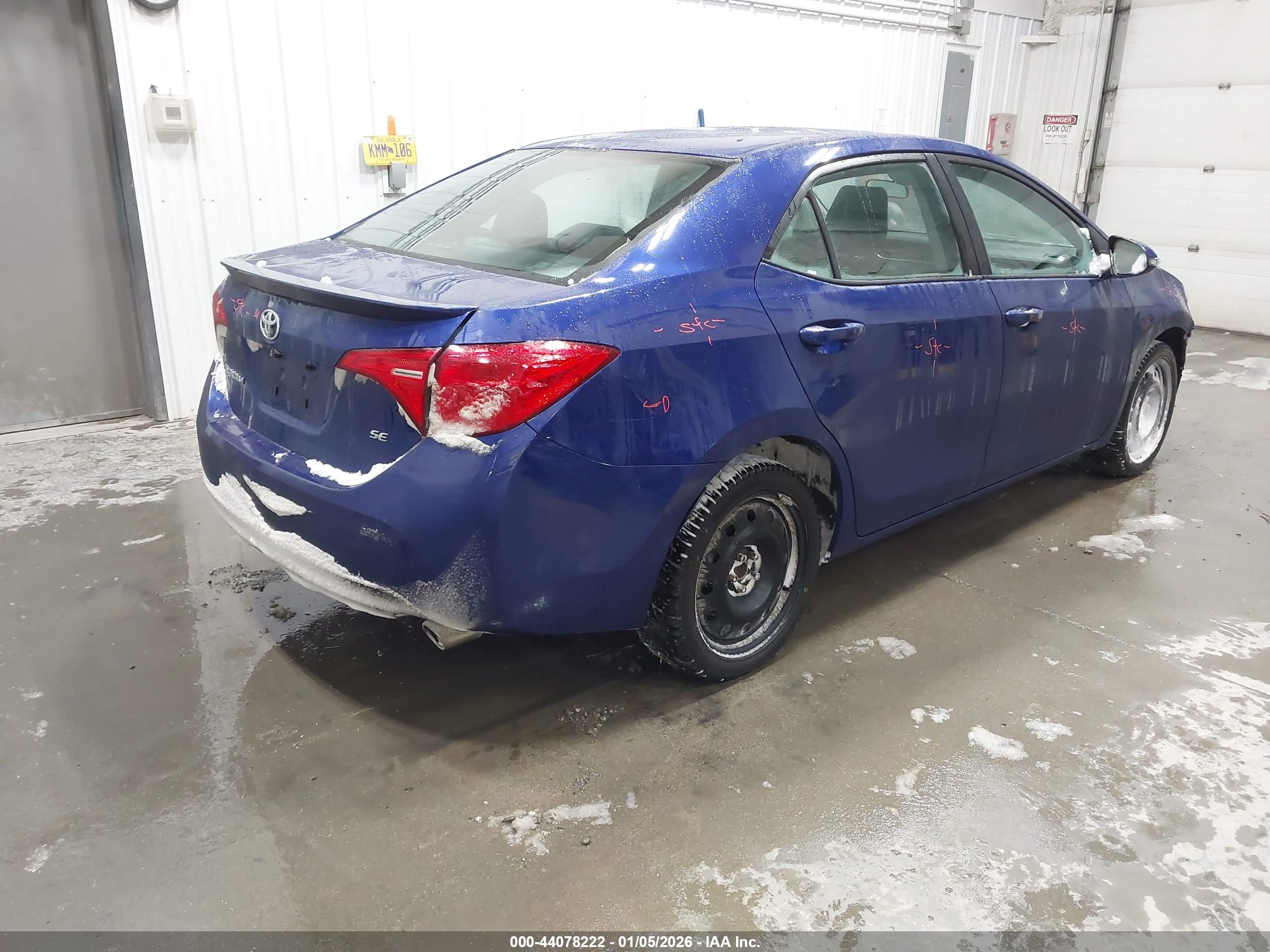TOYOTA COROLLA image 4