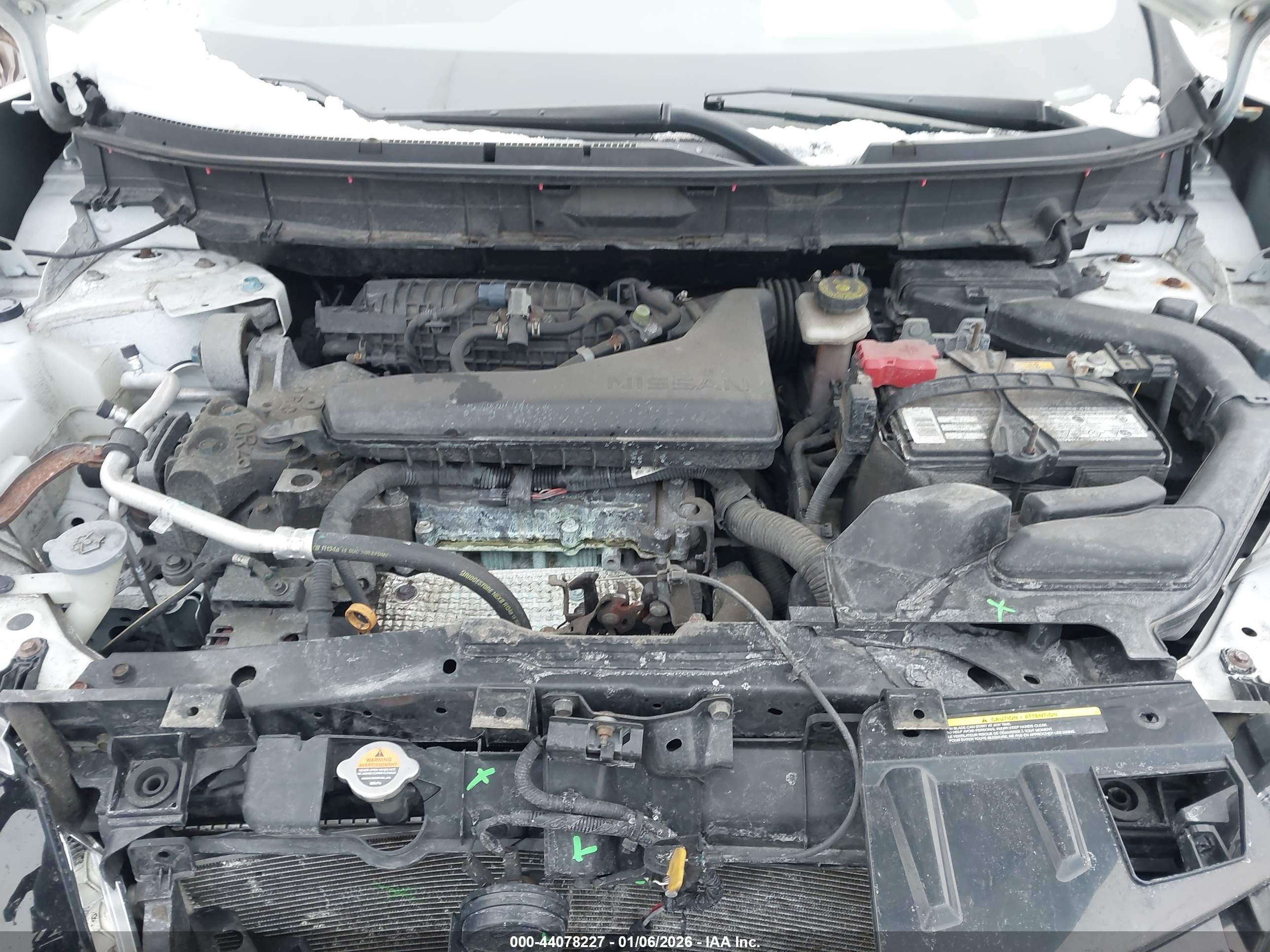 NISSAN ROGUE image 10