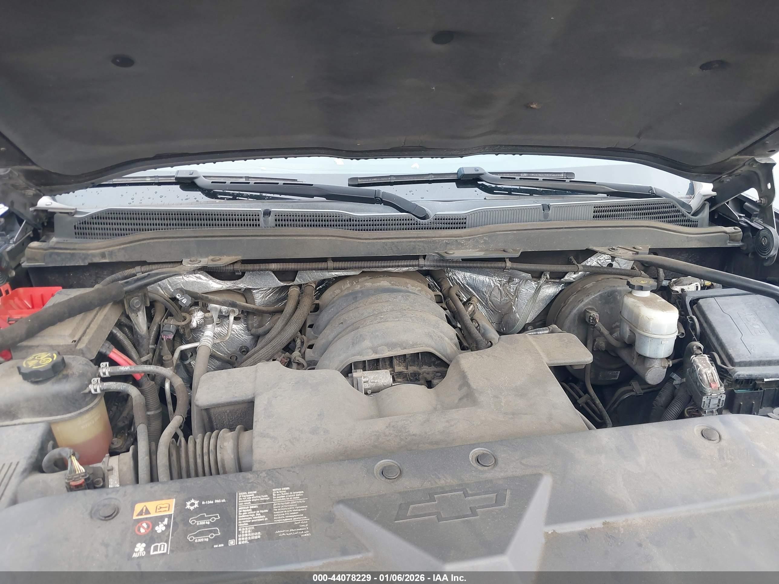 CHEVROLET SILVERADO image 10