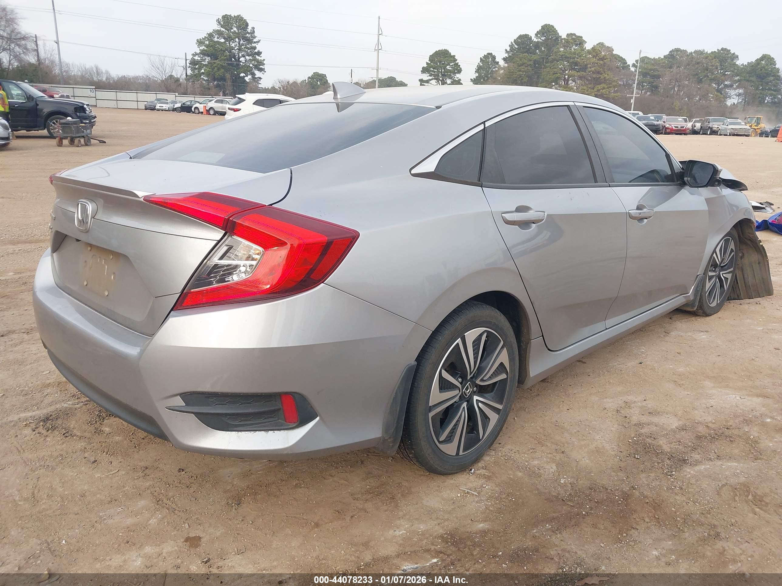 HONDA CIVIC image 4
