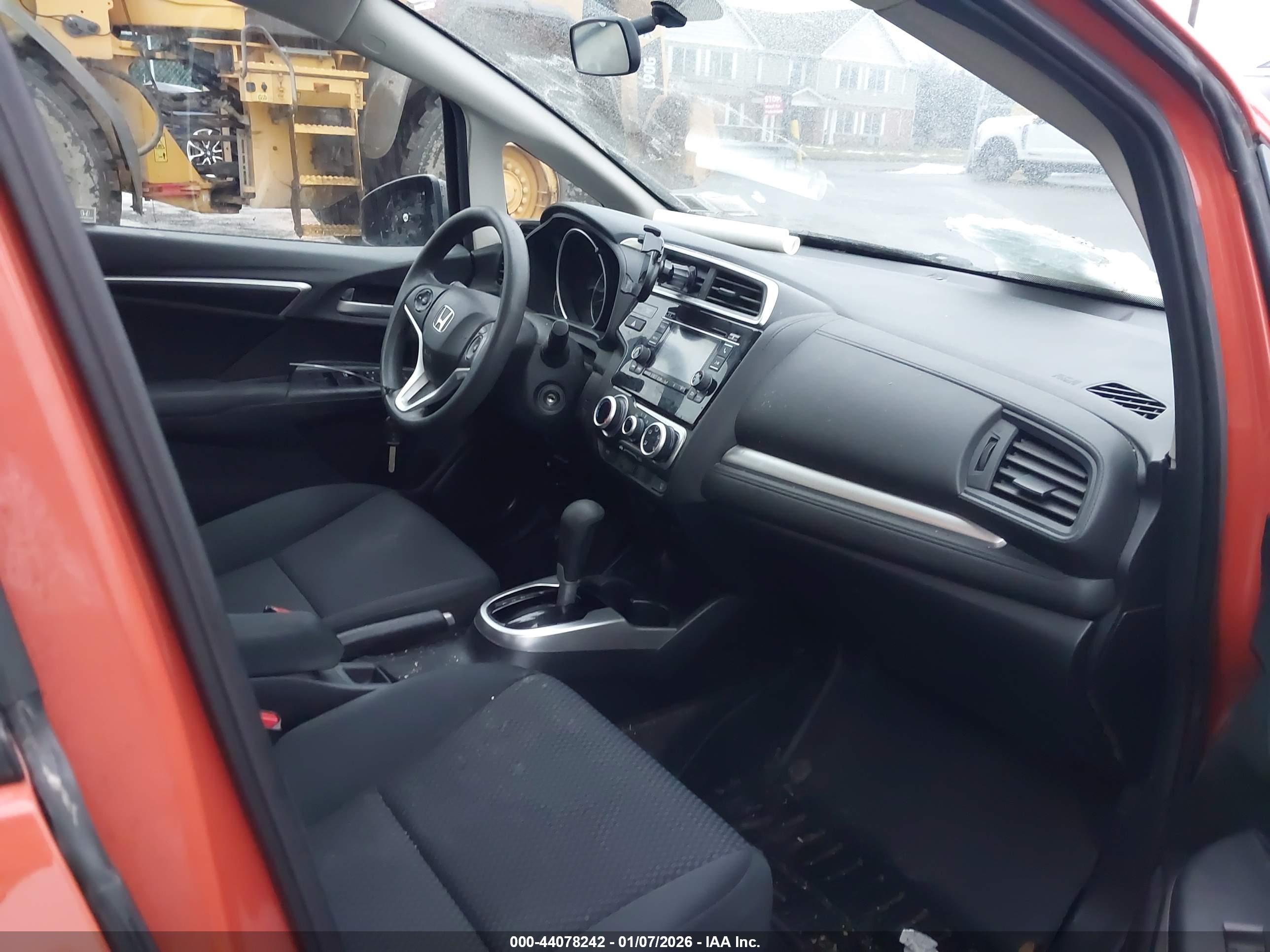 HONDA FIT image 5