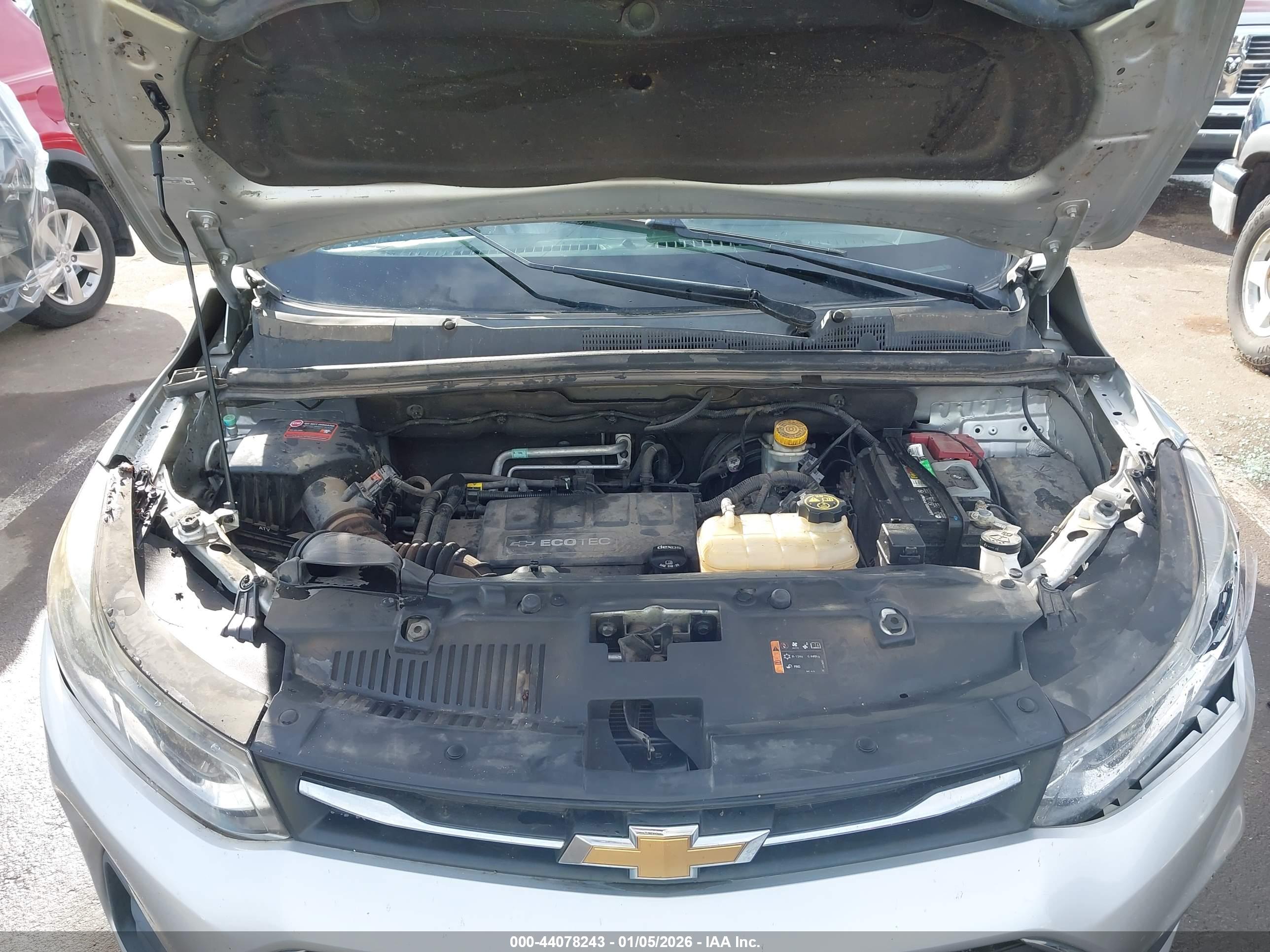 CHEVROLET TRAX image 10