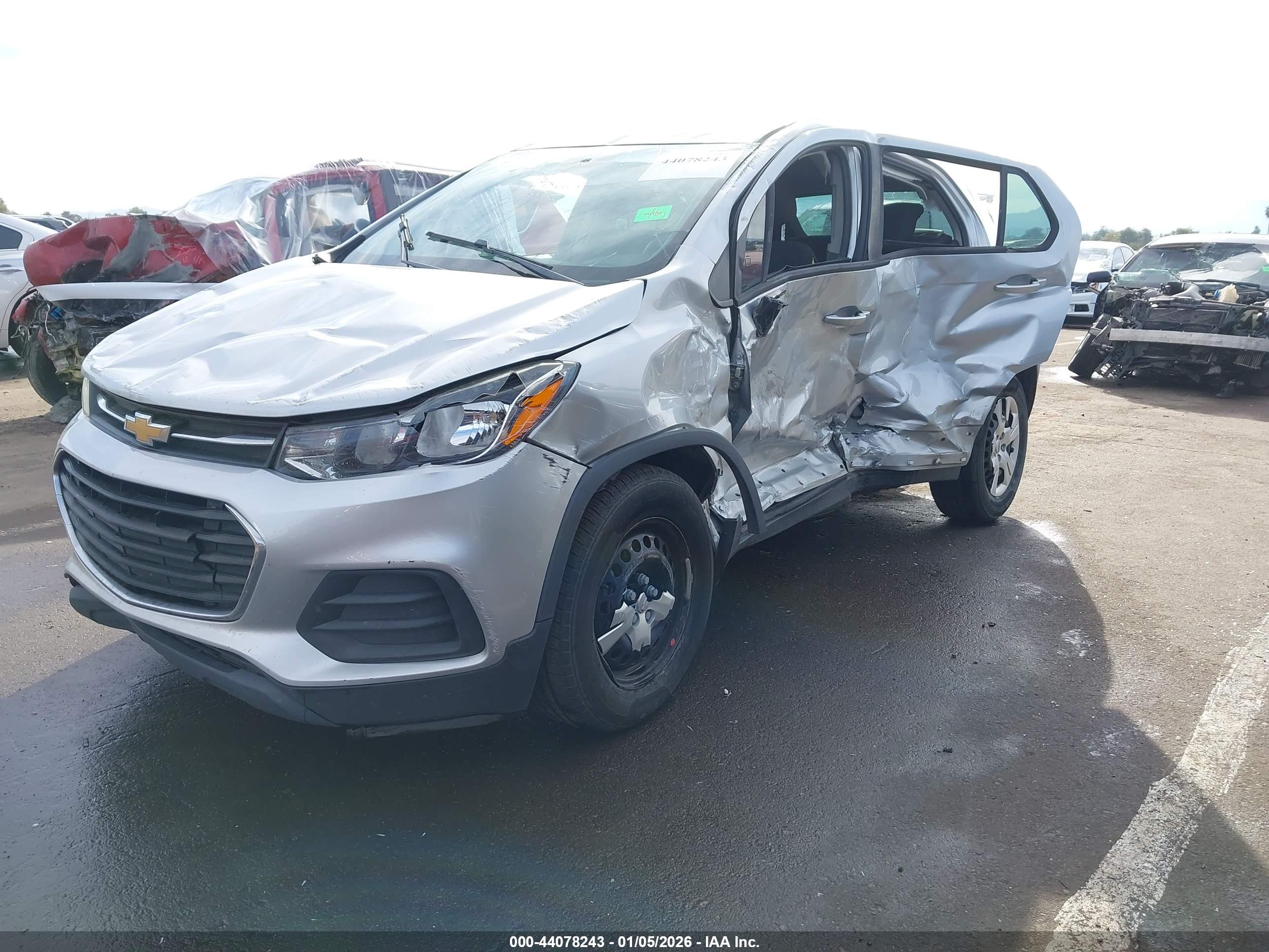 CHEVROLET TRAX image 6