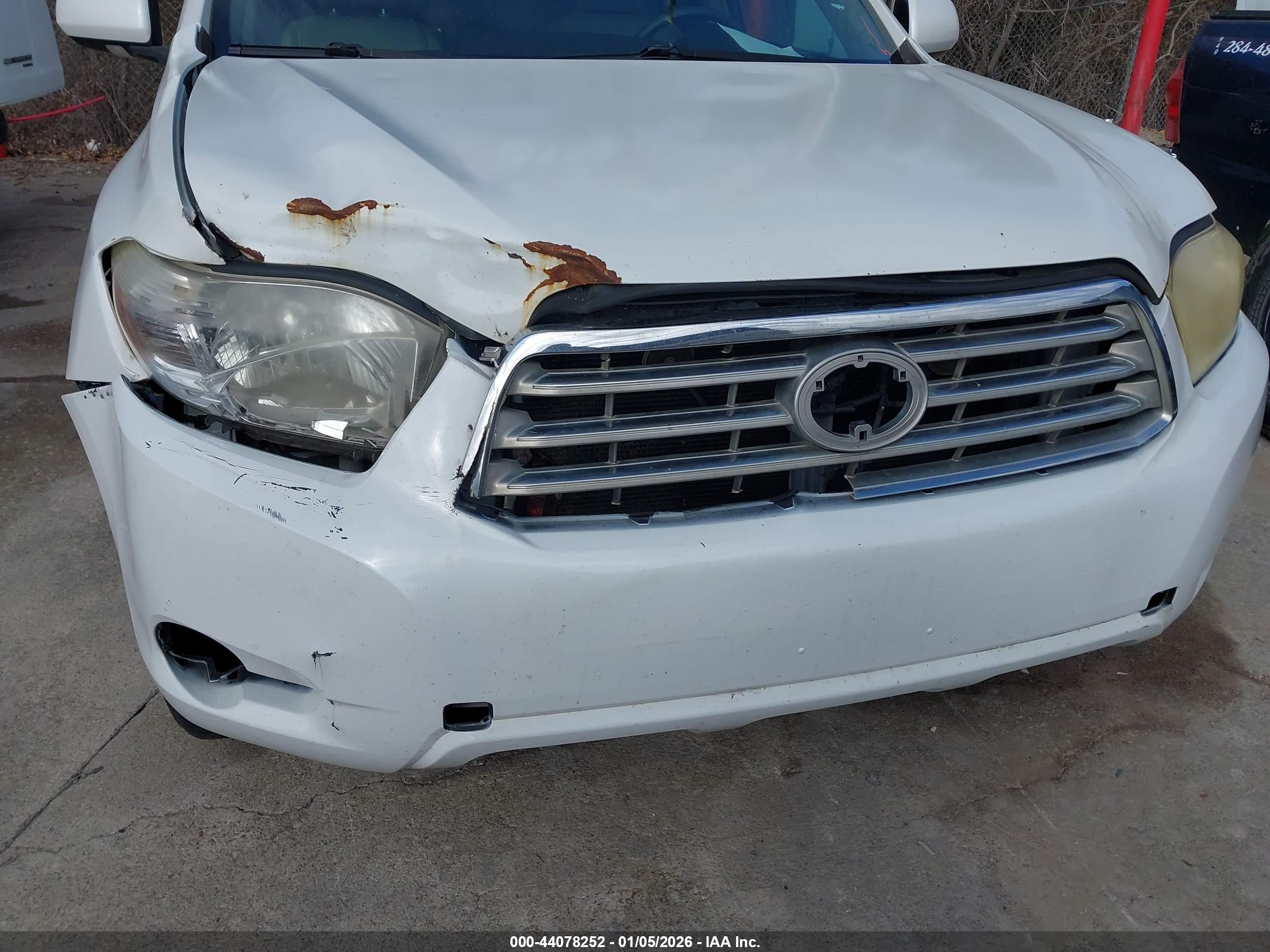 TOYOTA HIGHLANDER image 6
