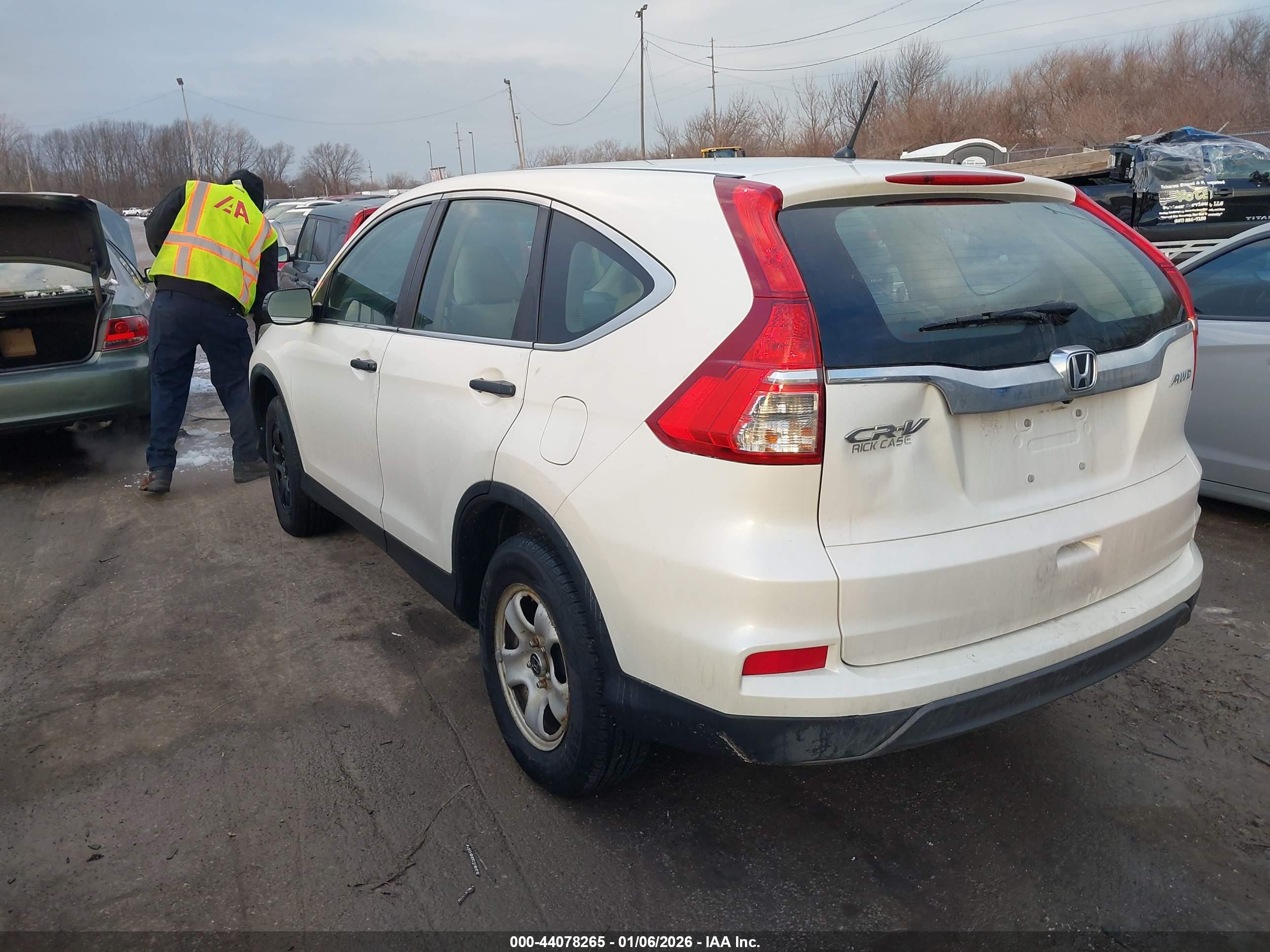 HONDA CR-V image 3