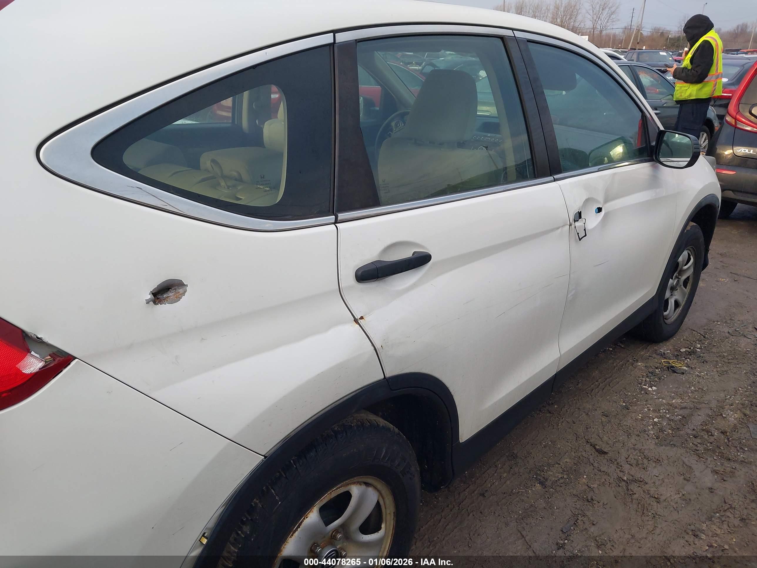HONDA CR-V image 6