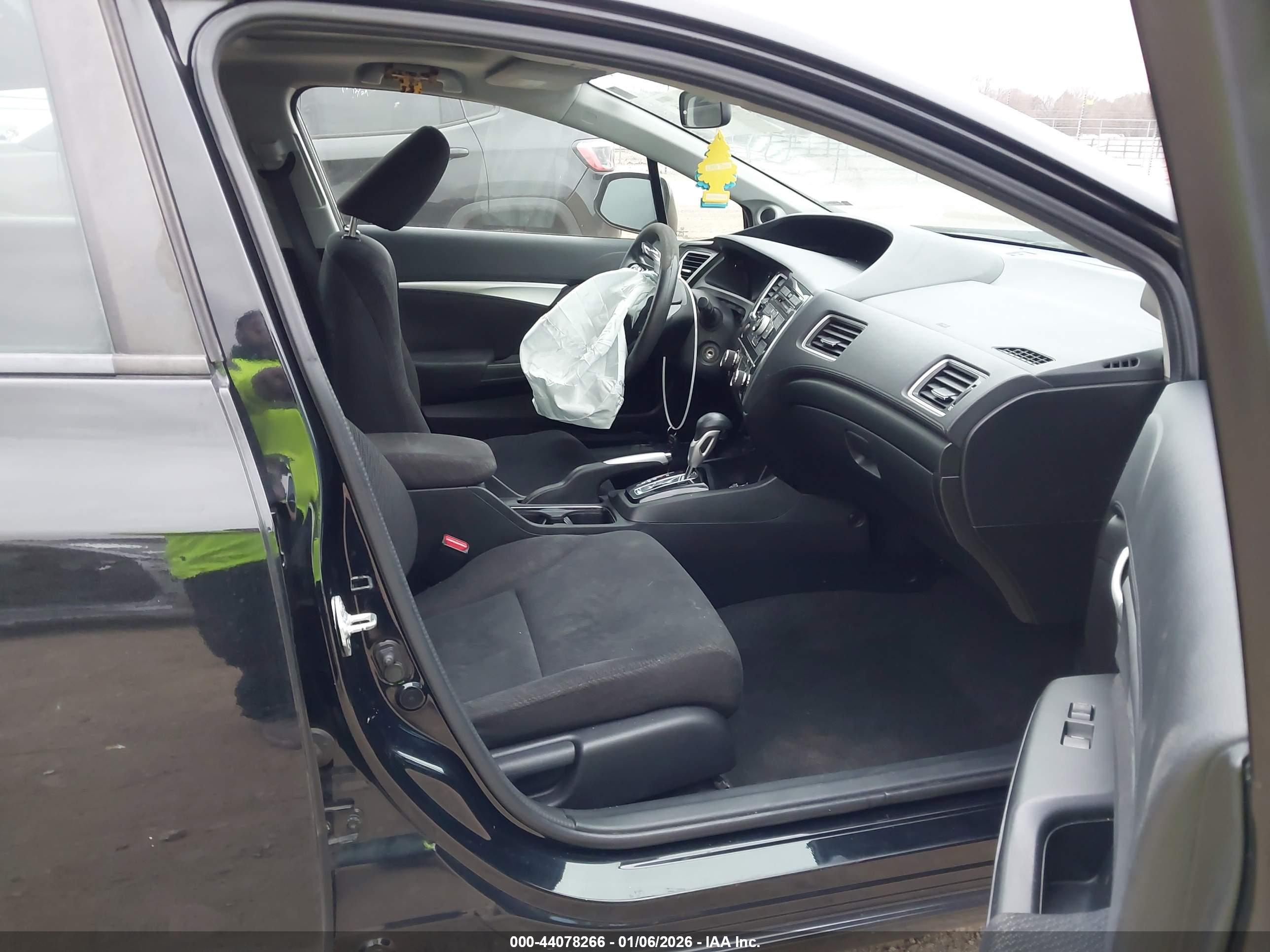 HONDA CIVIC image 5
