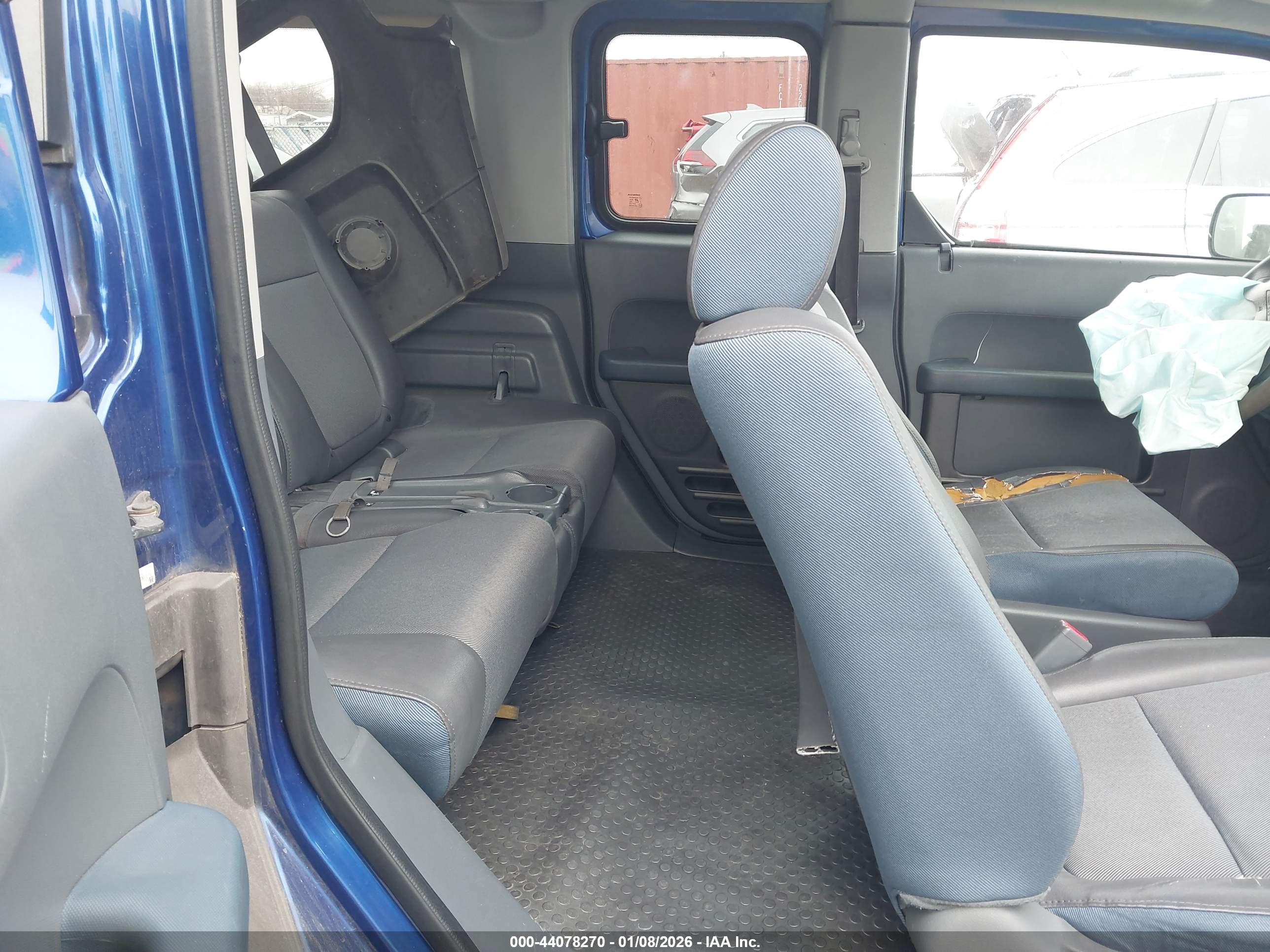 HONDA ELEMENT image 8