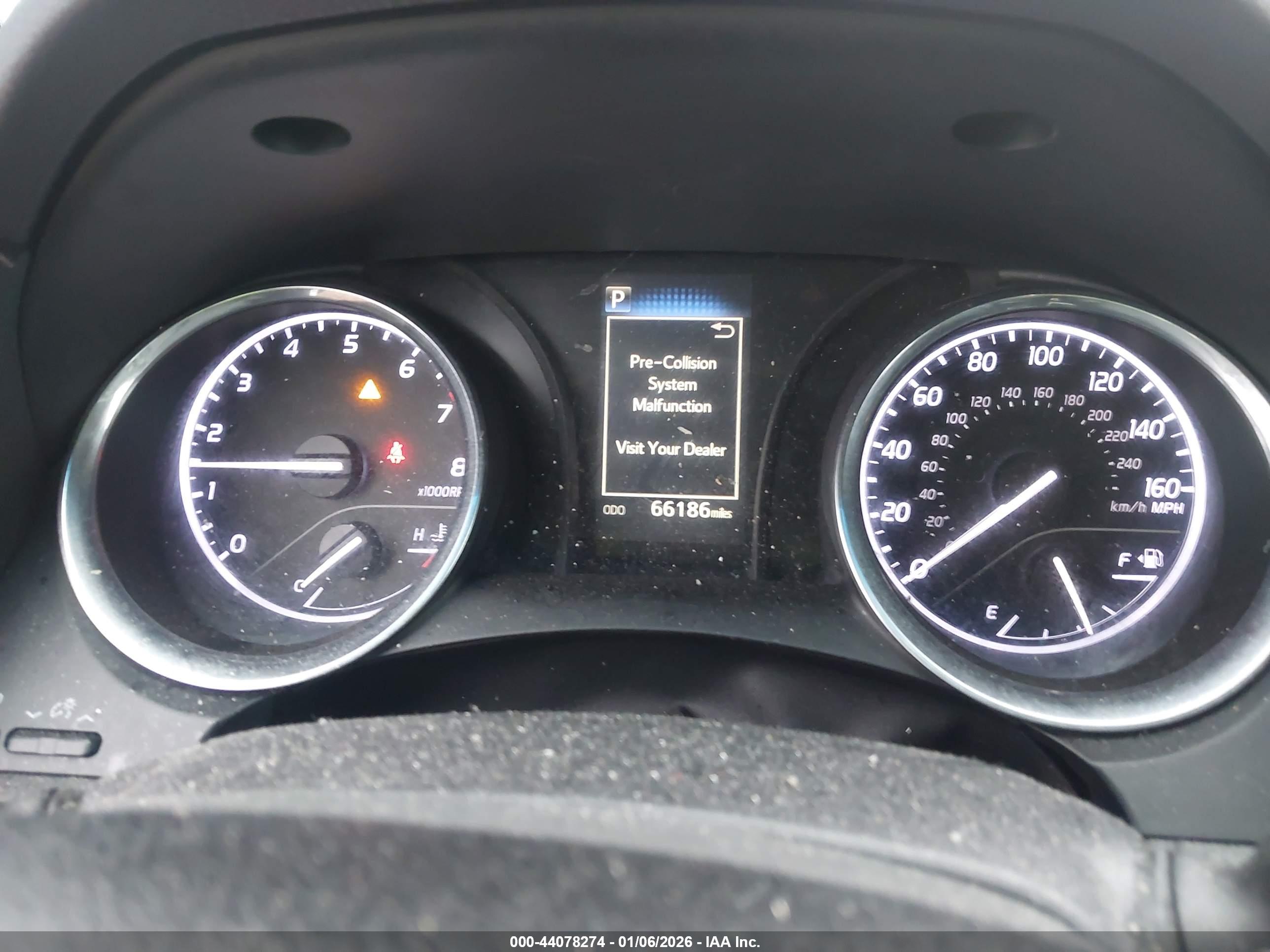 TOYOTA CAMRY image 7
