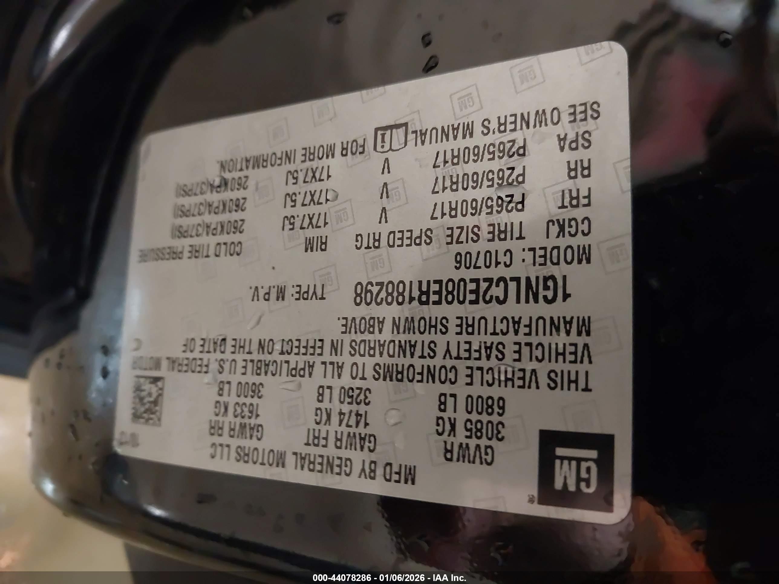 CHEVROLET TAHOE image 9