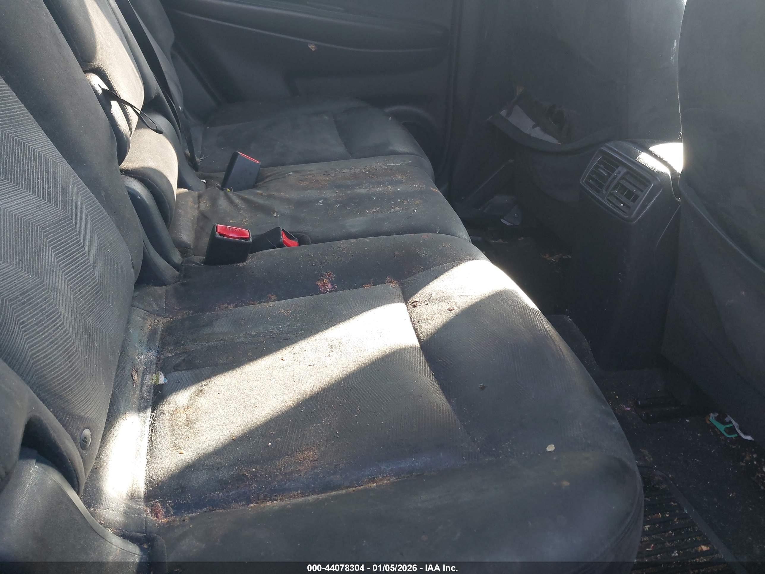 NISSAN ROGUE image 8