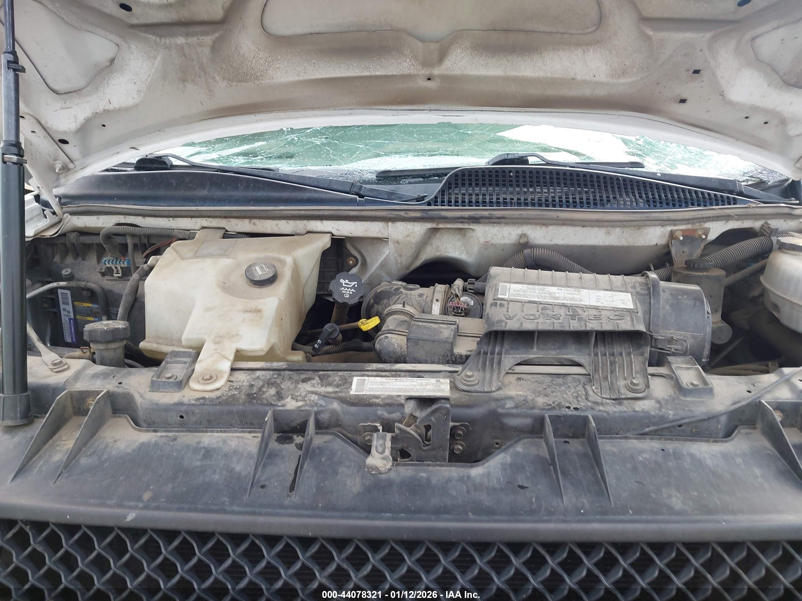 CHEVROLET EXPRESS image 10