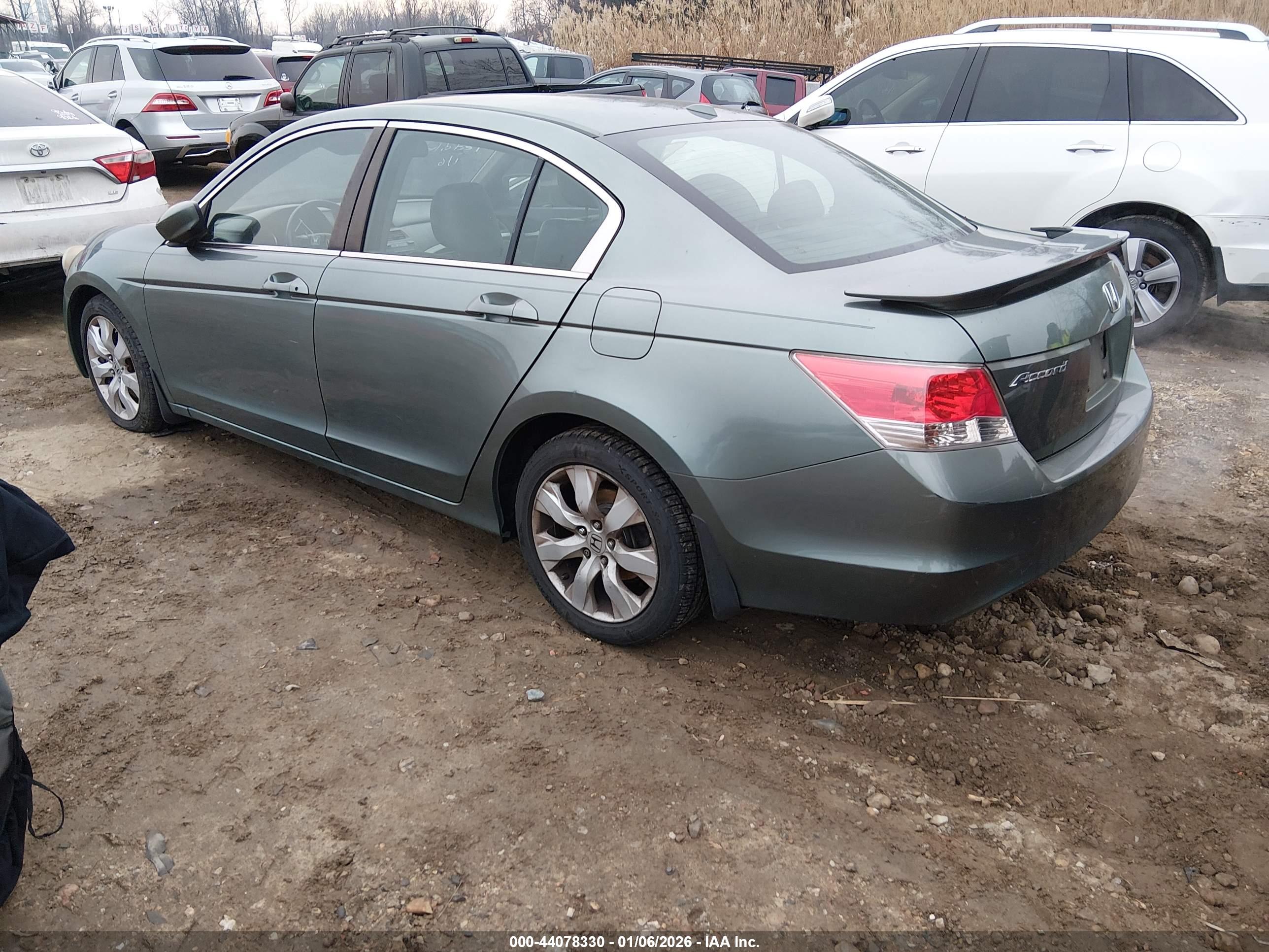 HONDA ACCORD image 3