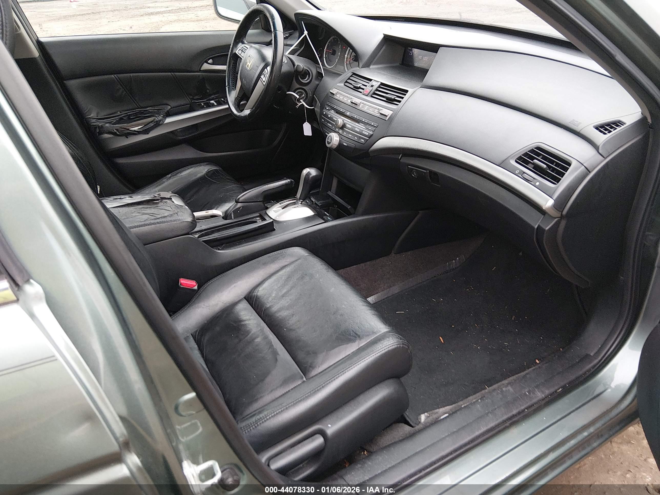 HONDA ACCORD image 5