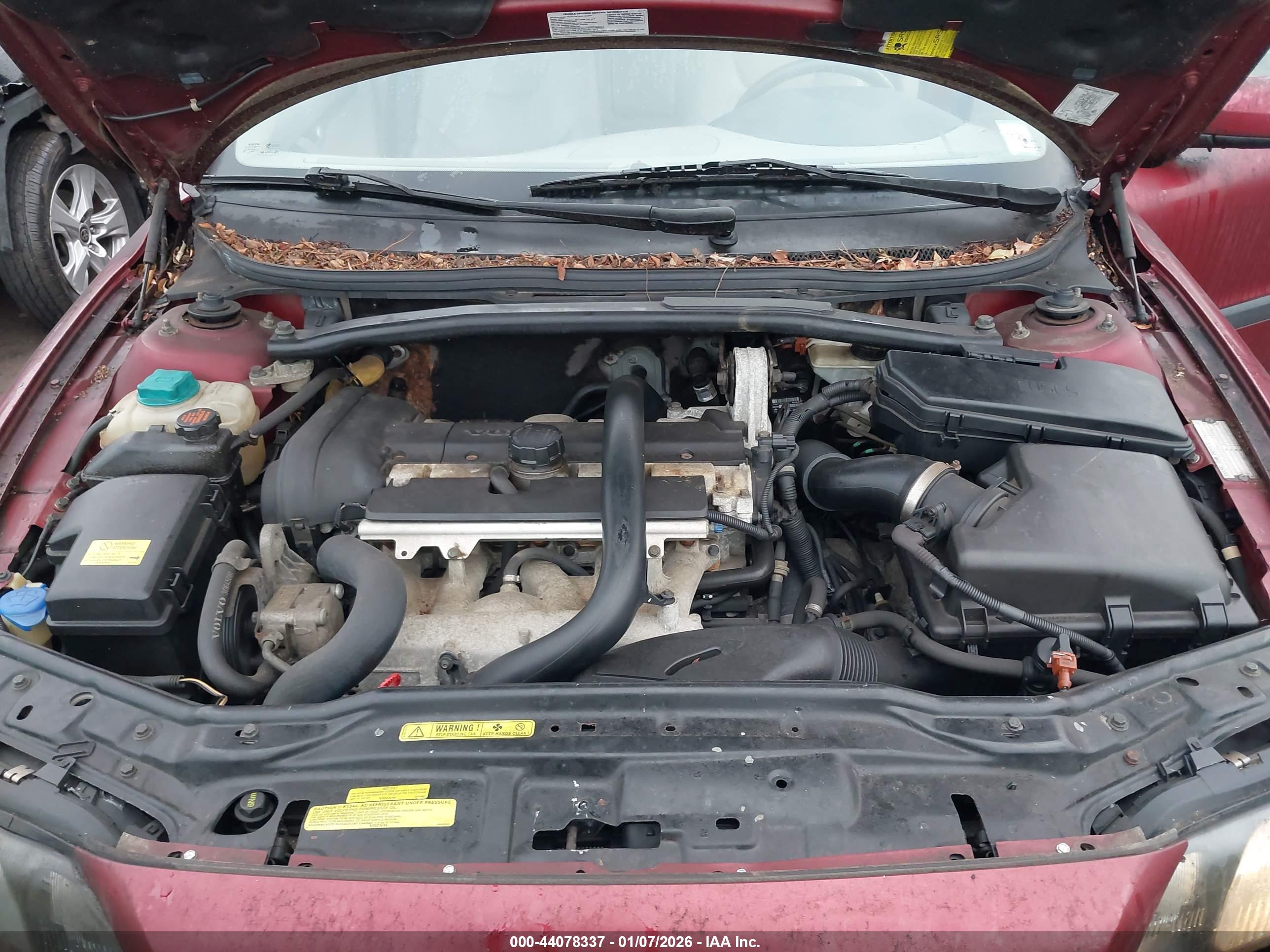 VOLVO S60 image 10