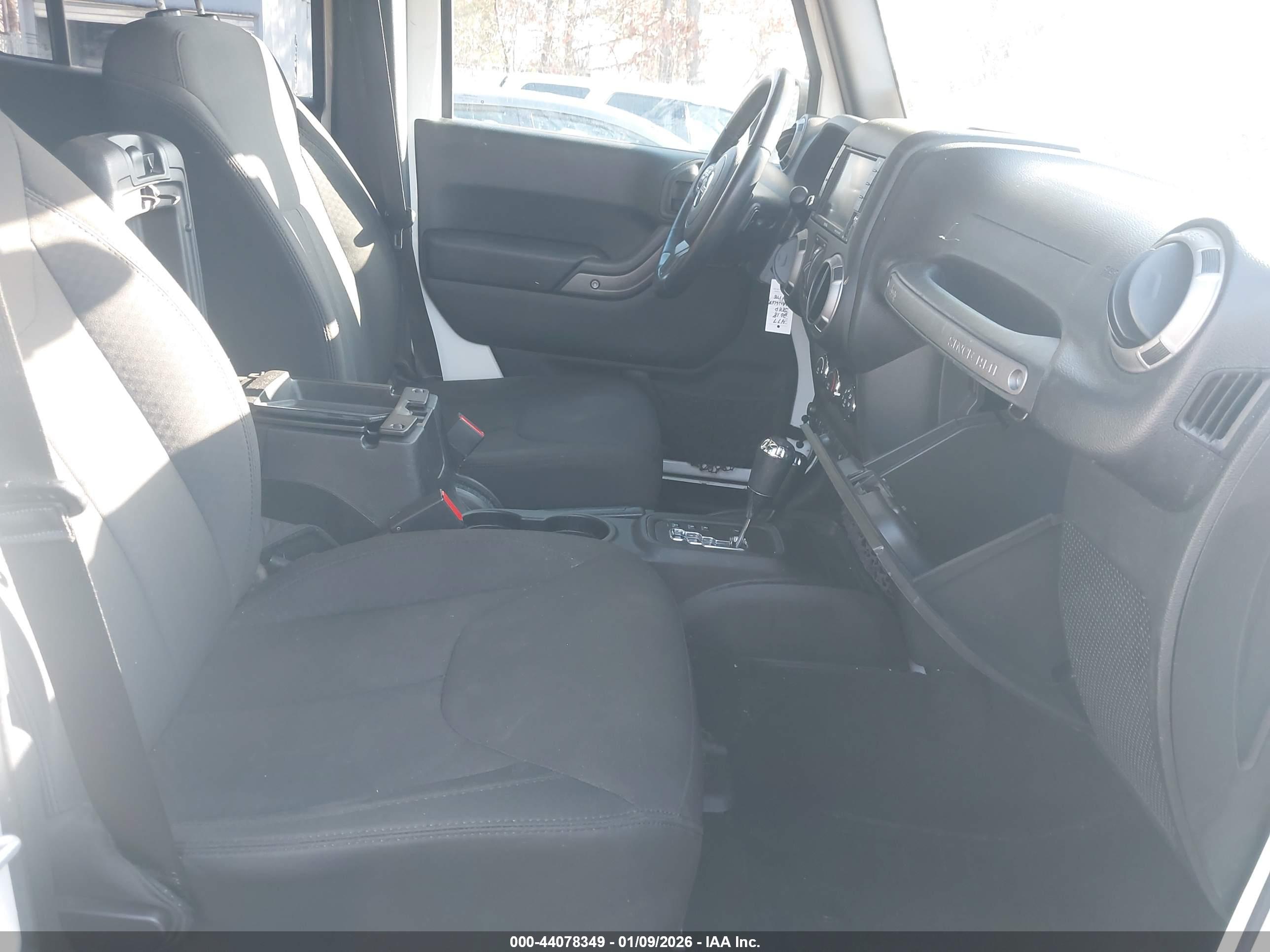 JEEP WRANGLER image 5