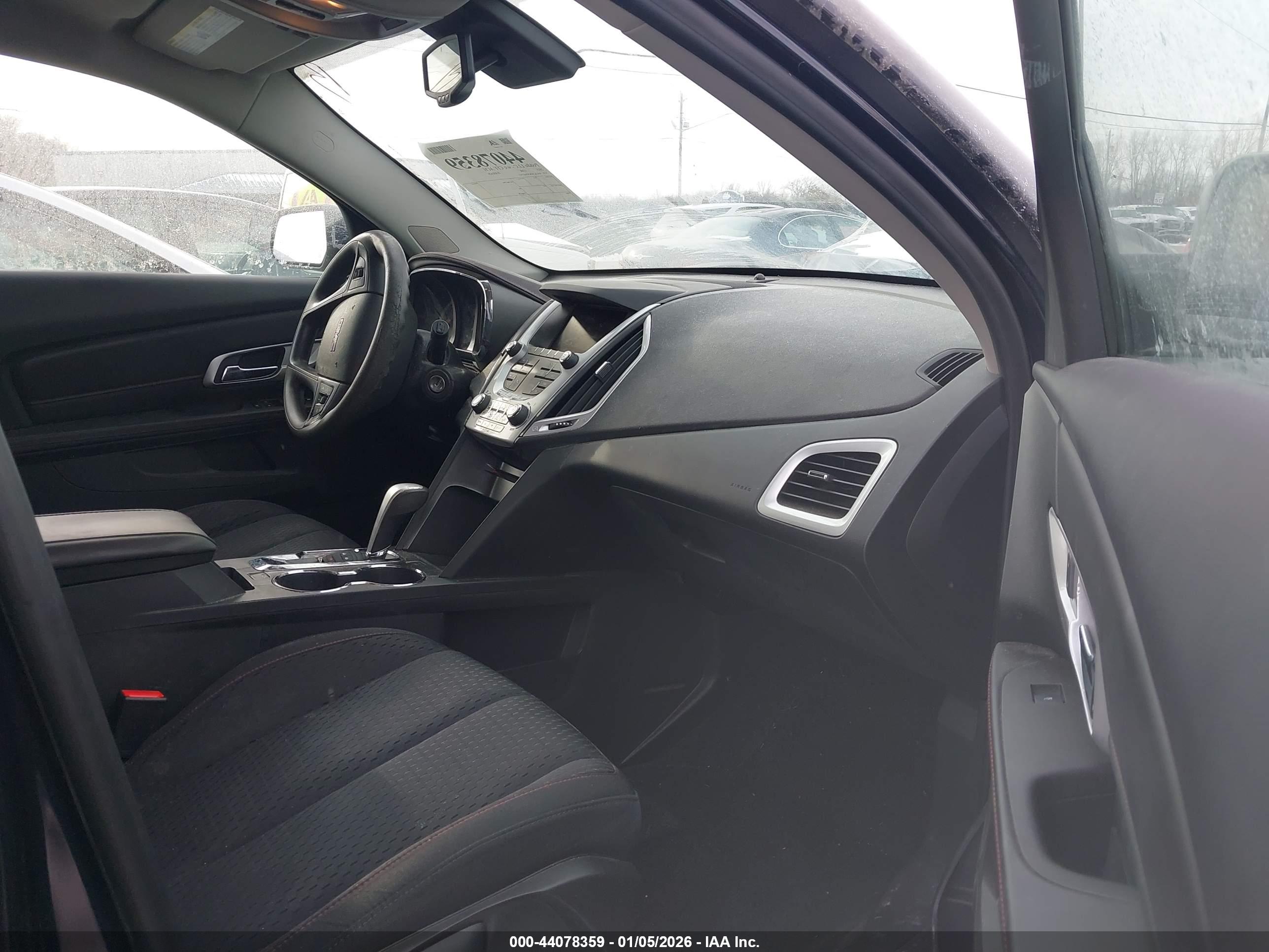GMC TERRAIN image 5