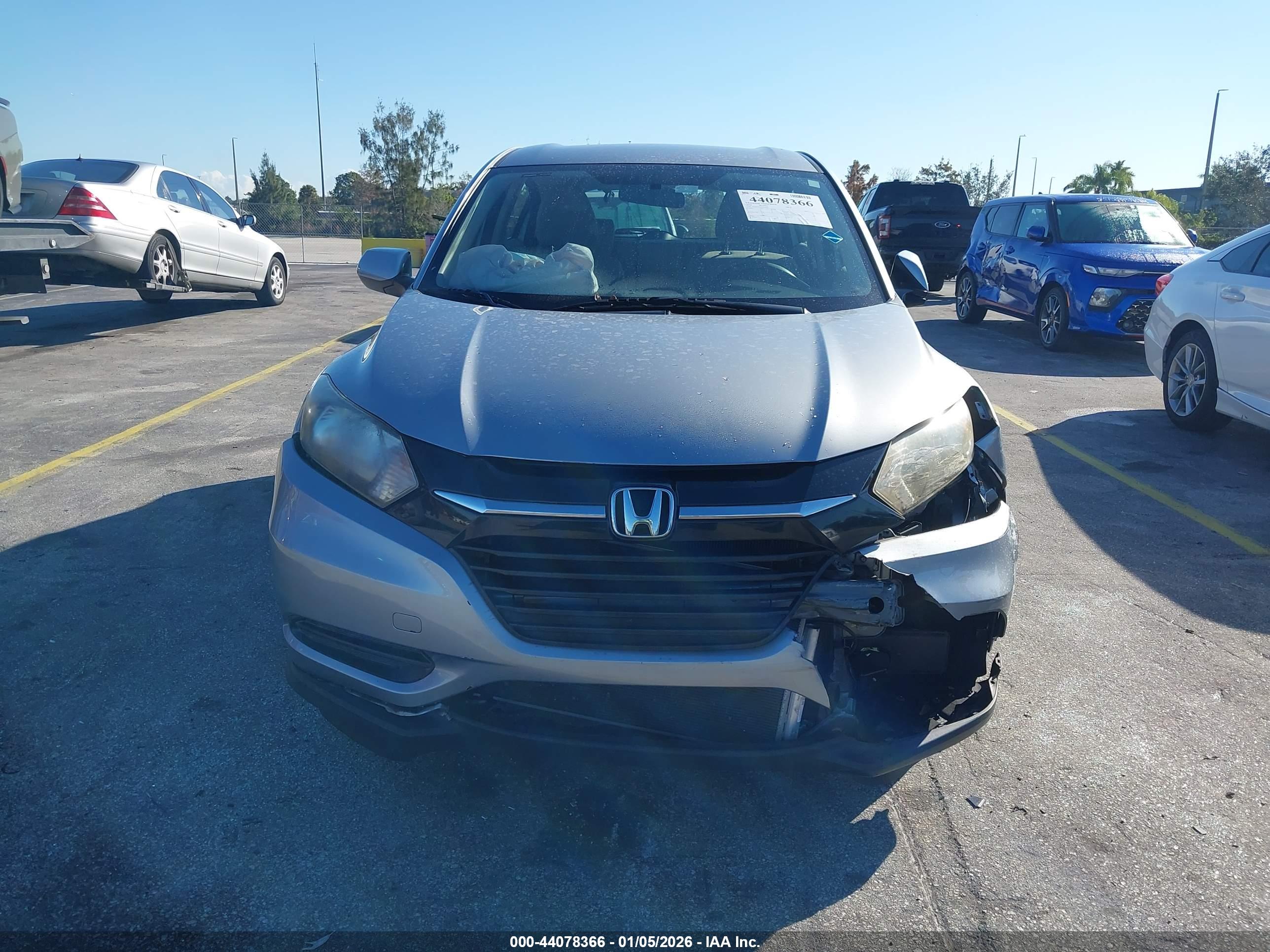 HONDA HR-V image 6