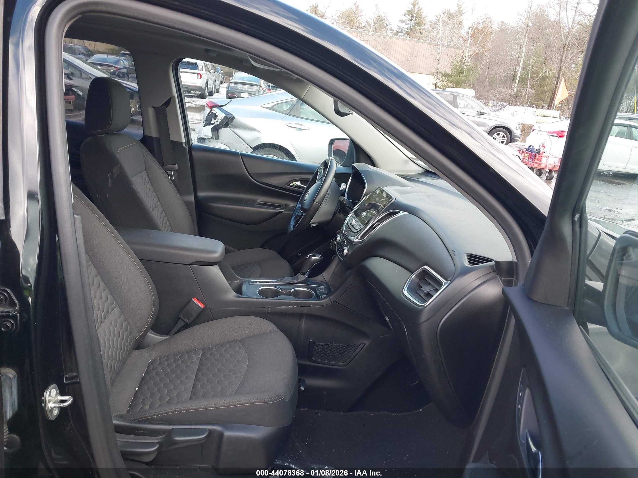 CHEVROLET EQUINOX image 5