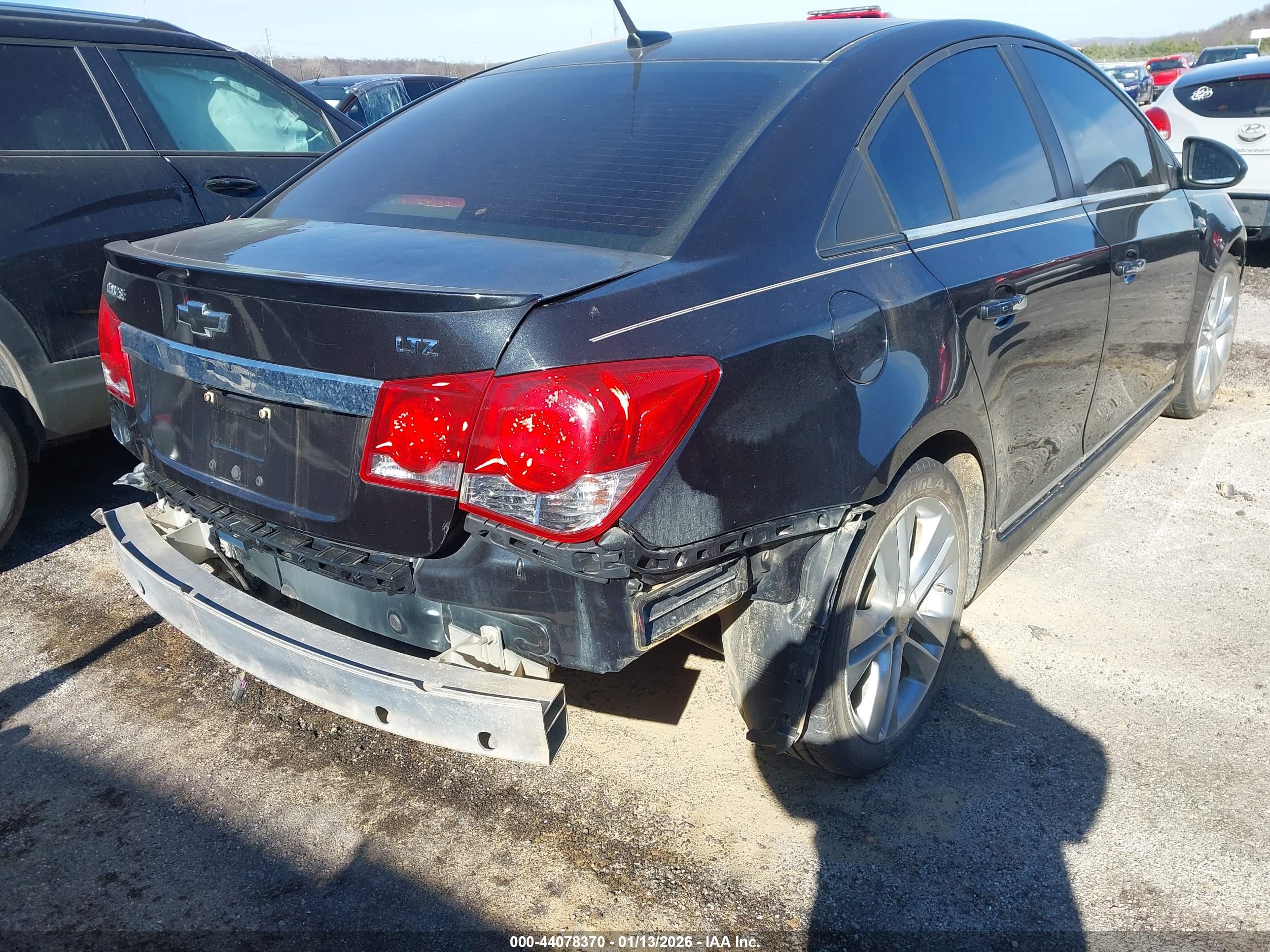 CHEVROLET CRUZE image 4