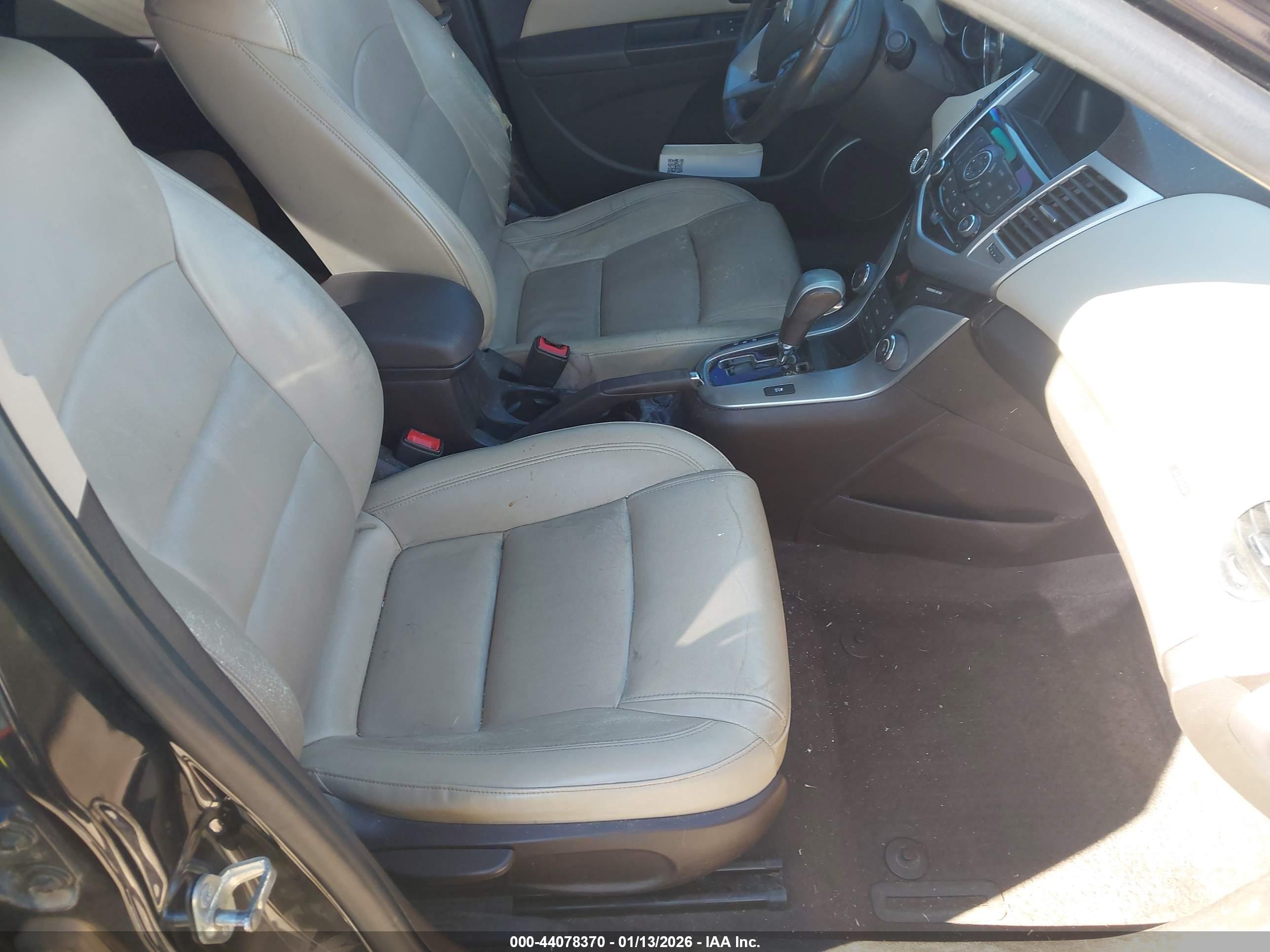CHEVROLET CRUZE image 5