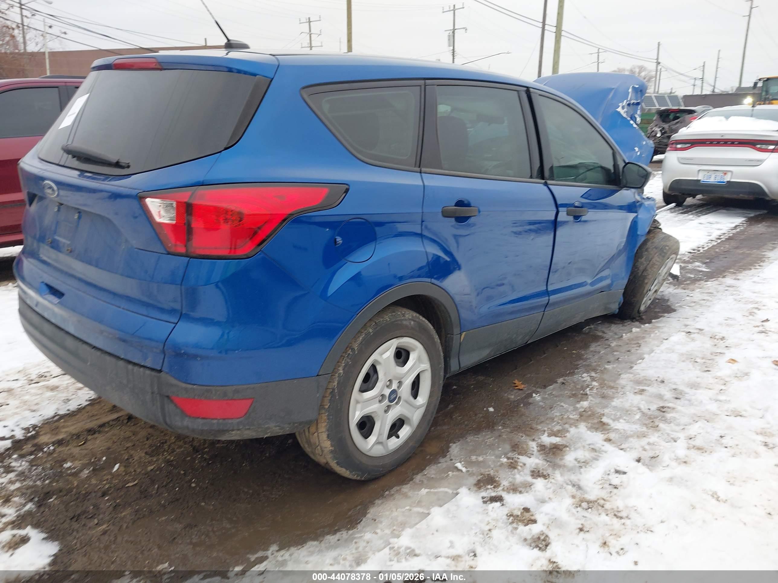 FORD ESCAPE image 4