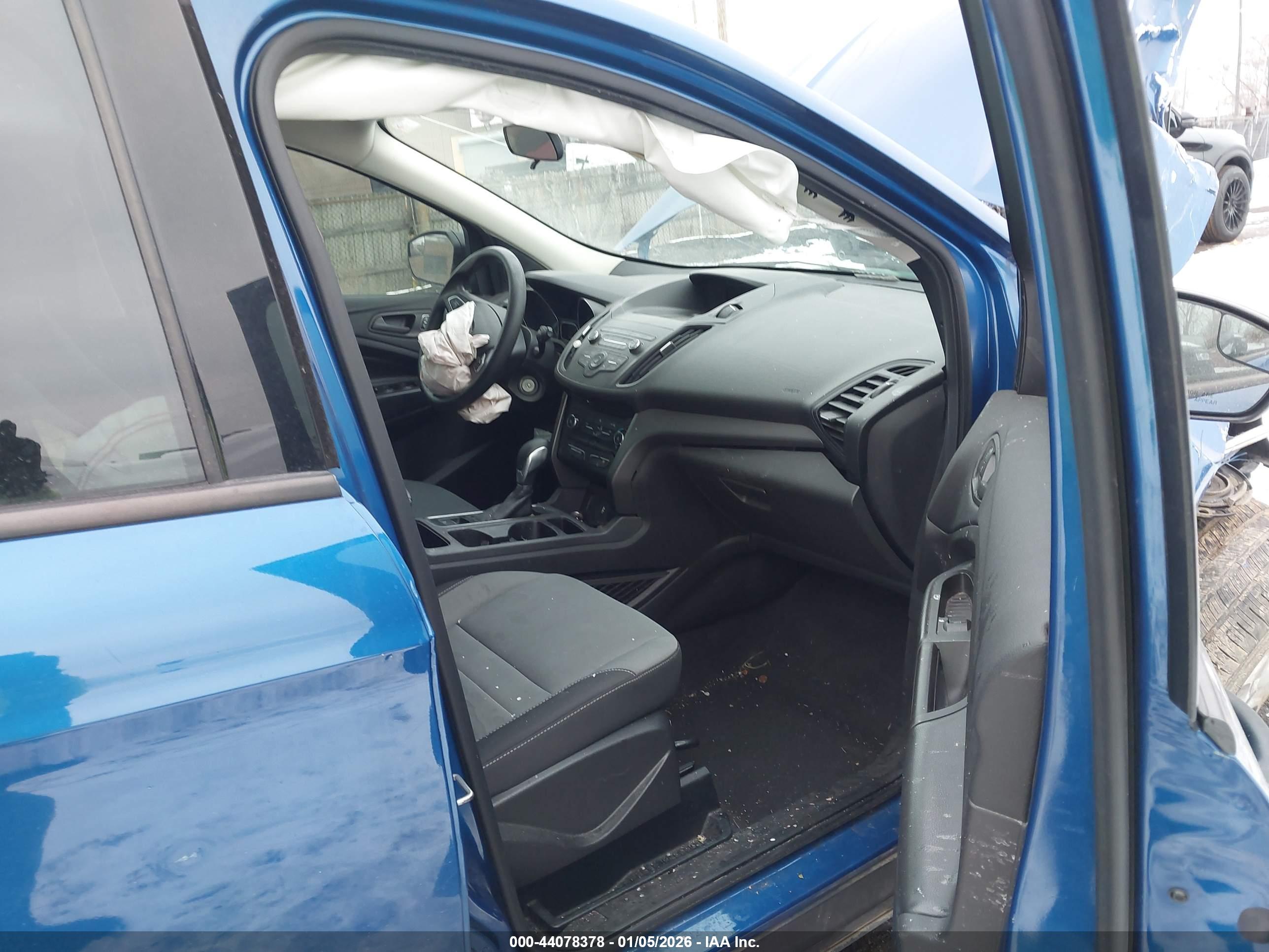 FORD ESCAPE image 5