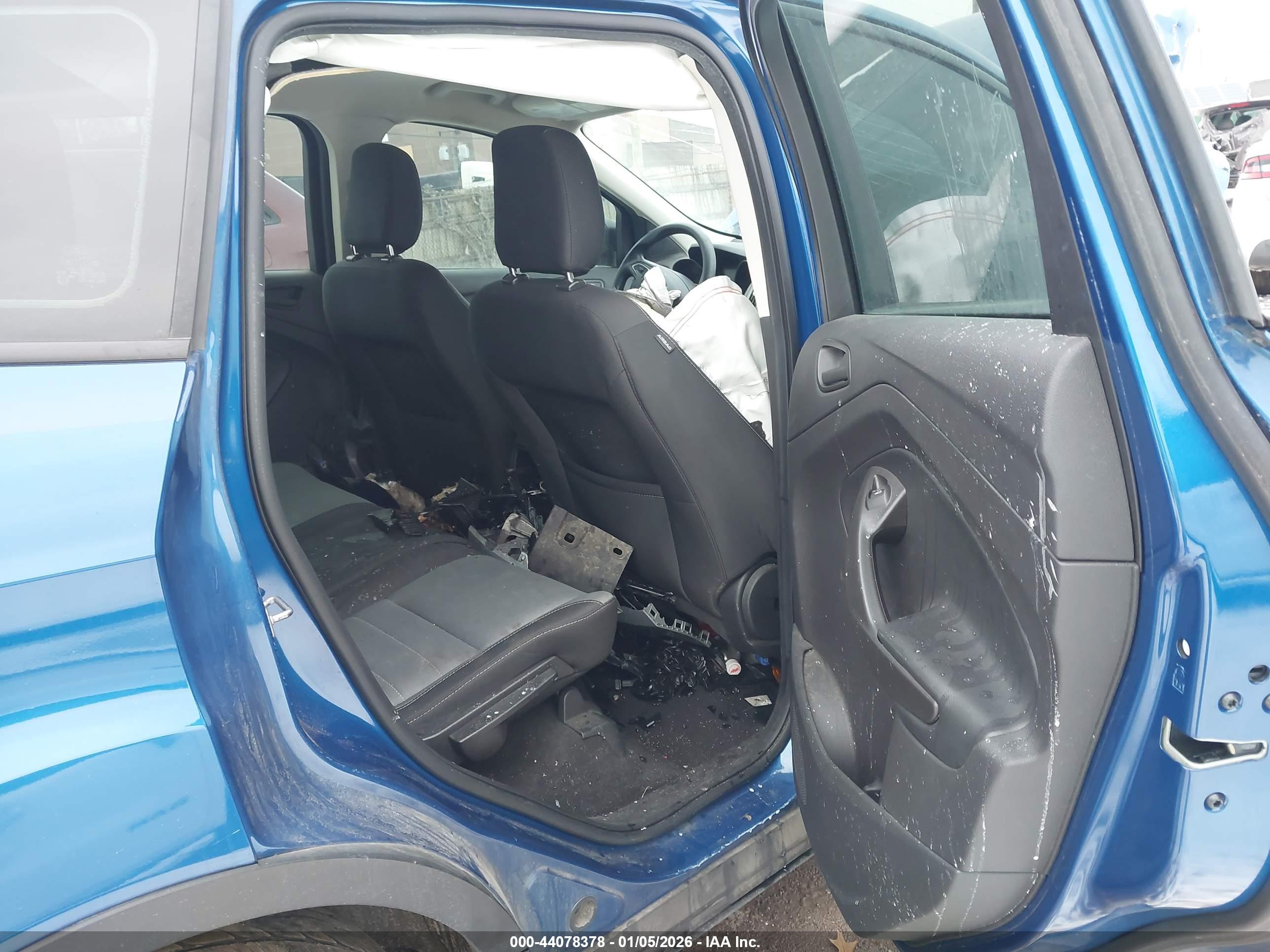 FORD ESCAPE image 8