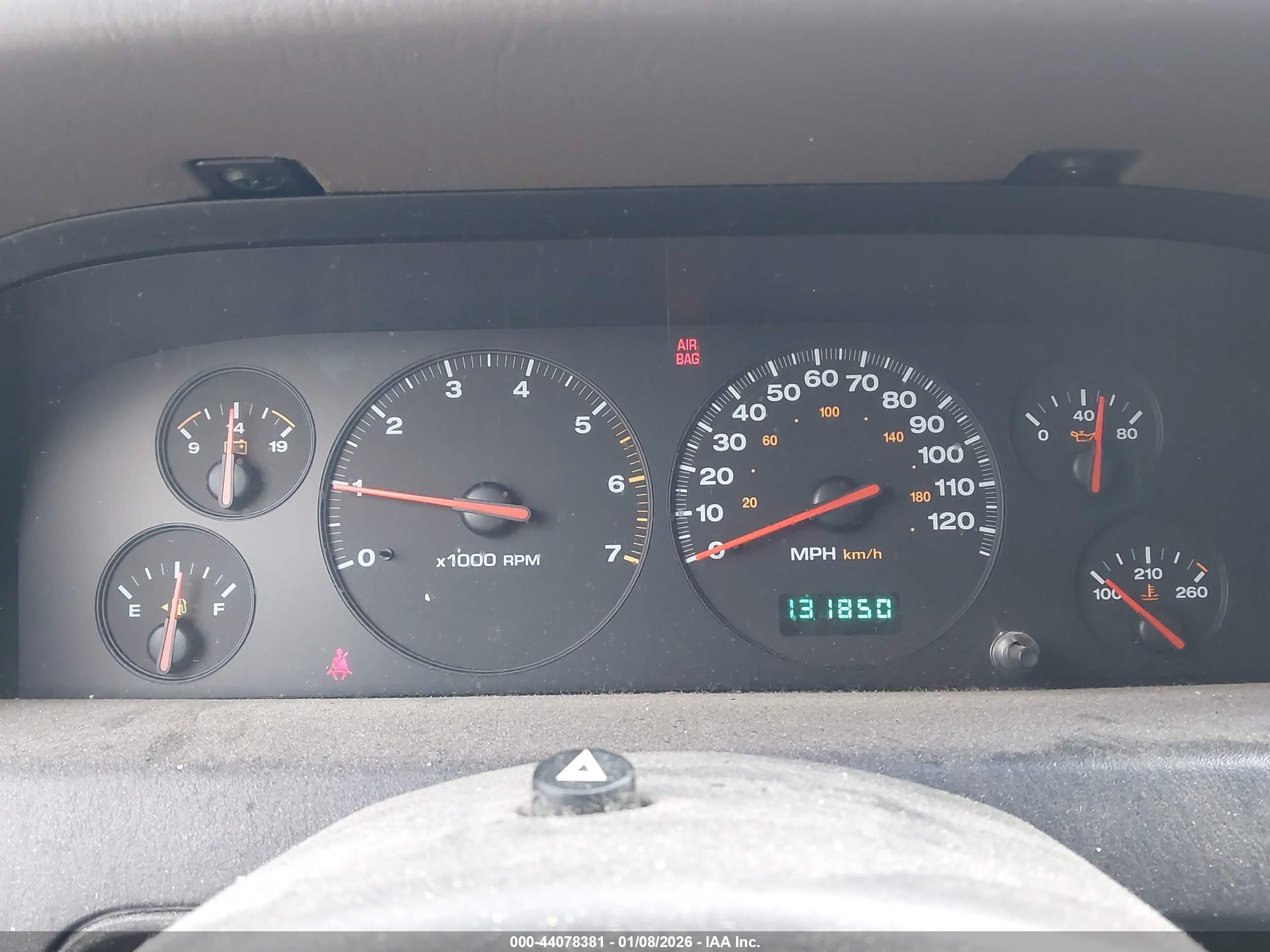 JEEP GRAND image 7