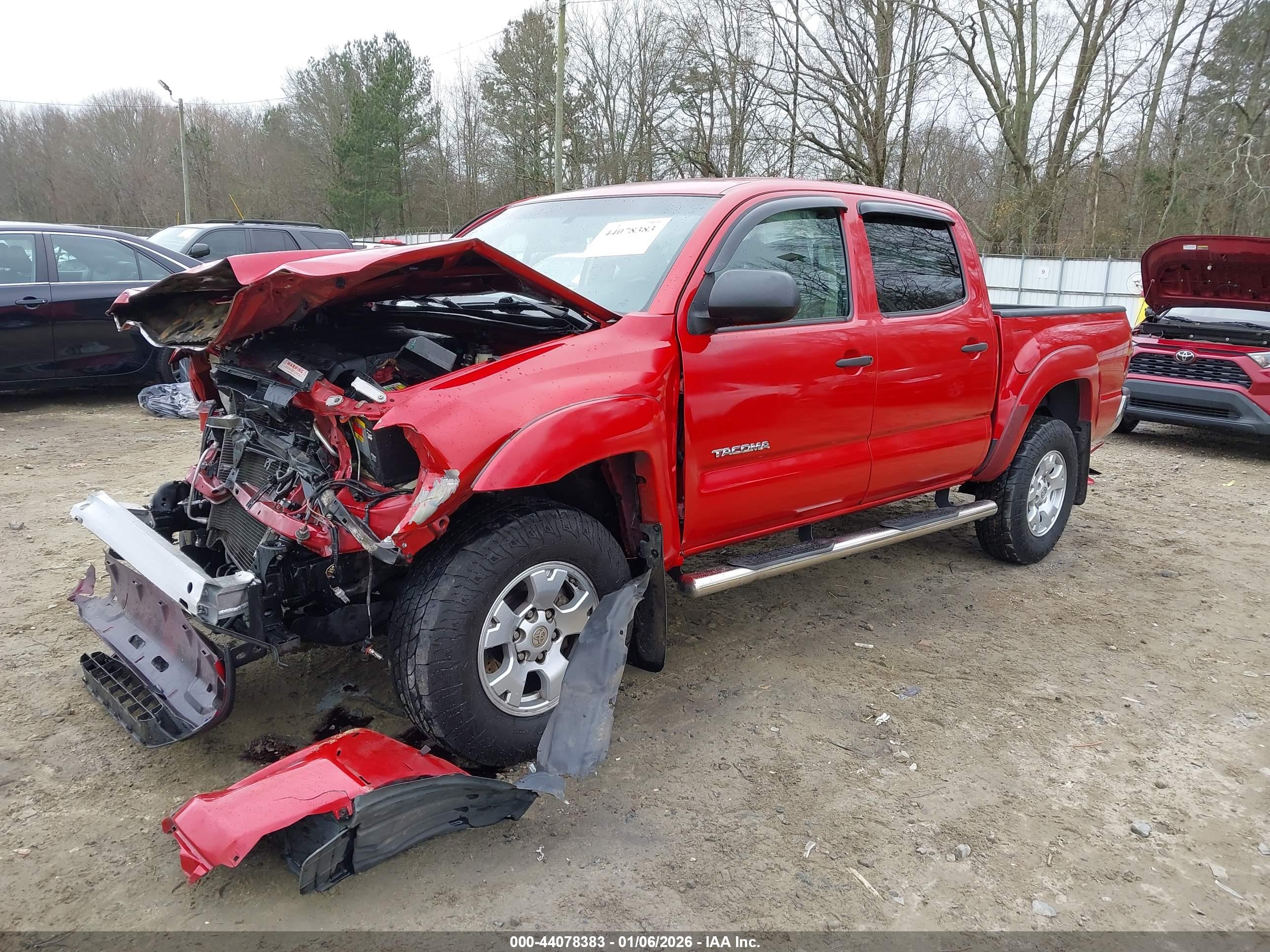 TOYOTA TACOMA image 2