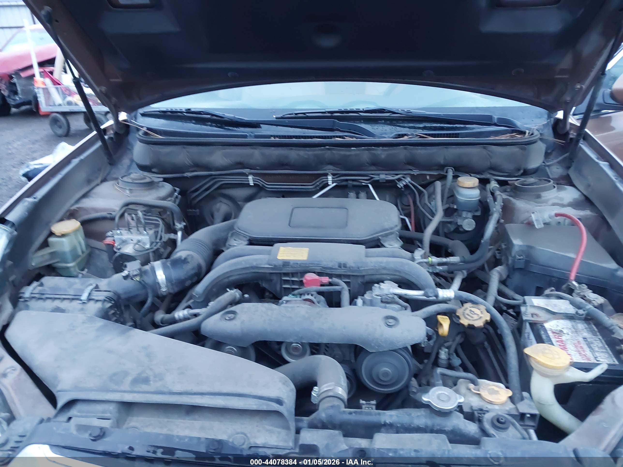 SUBARU OUTBACK image 10