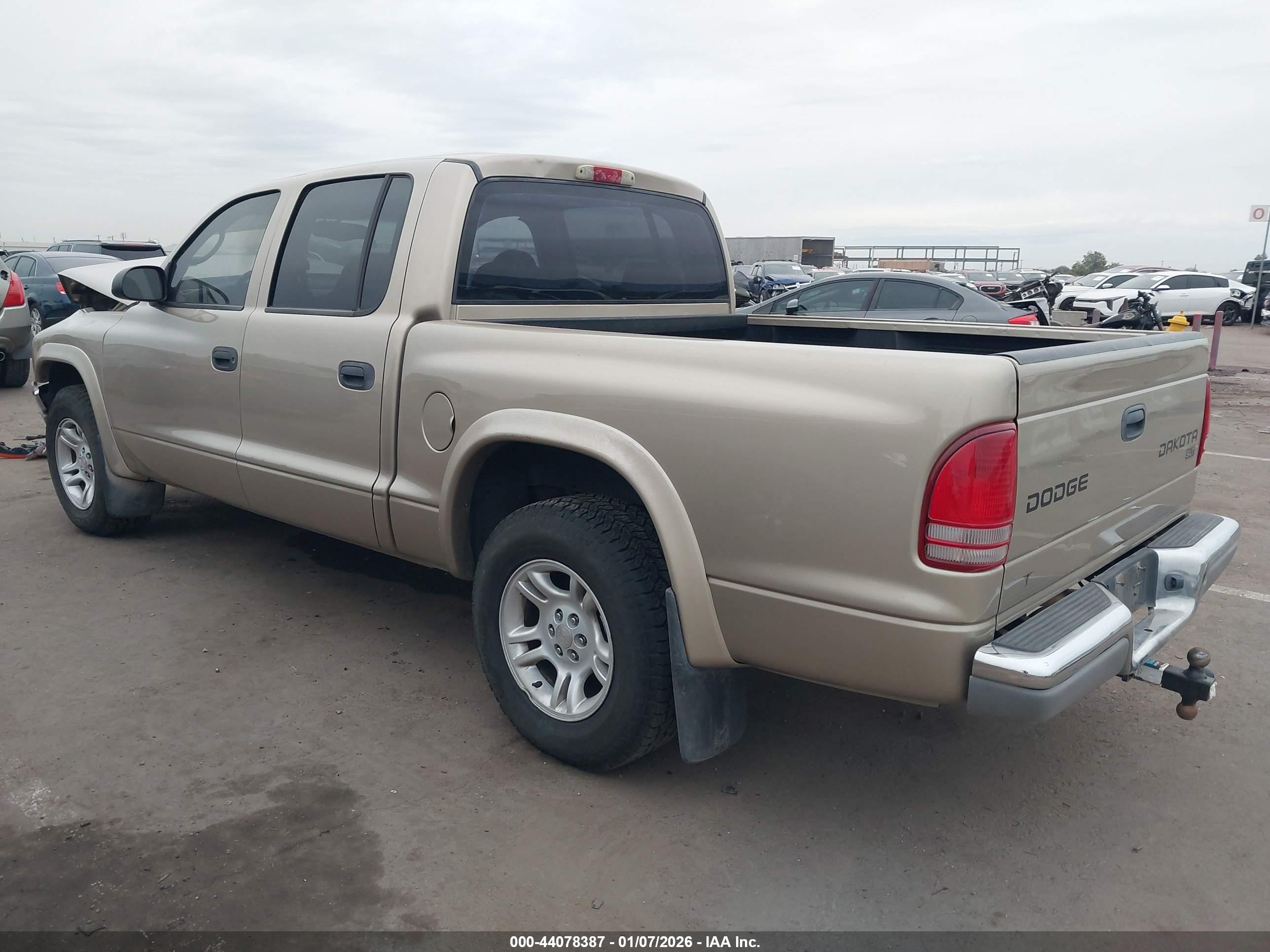 DODGE DAKOTA image 3