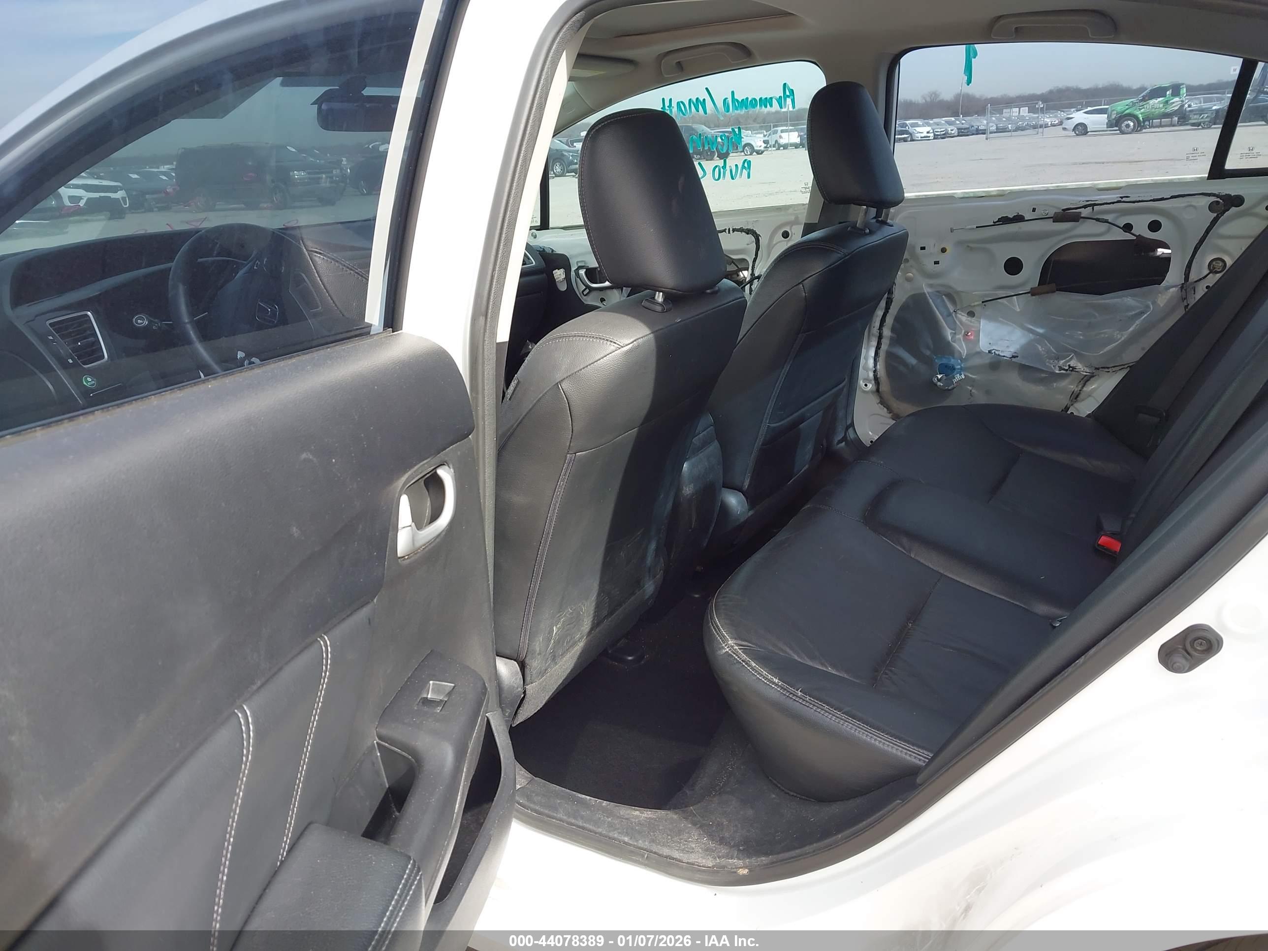 HONDA CIVIC image 8